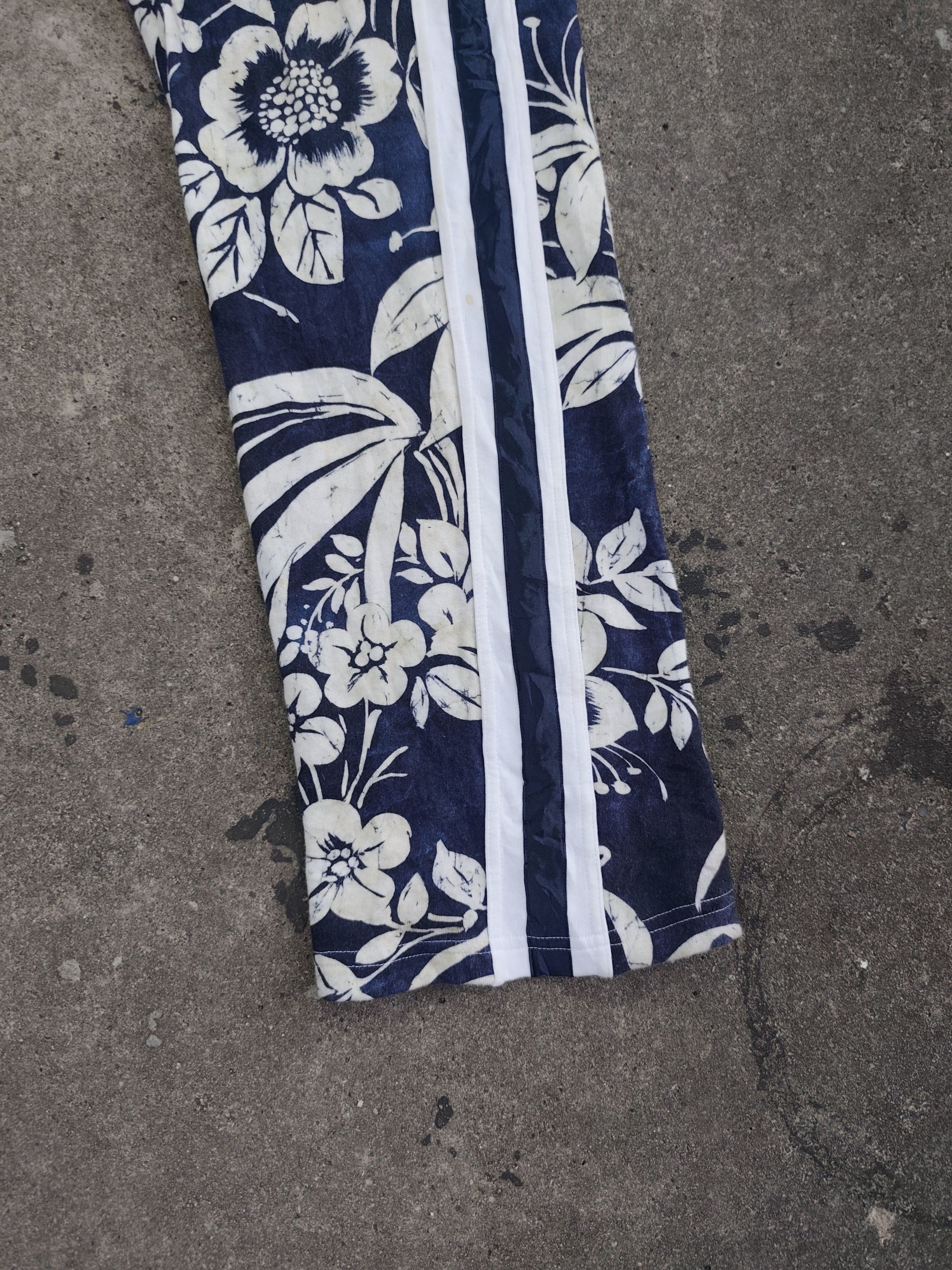 Dolce & Gabbana D&G Dolce & Gabbana Floral Print Track Pants Size 41" - 5 Thumbnail