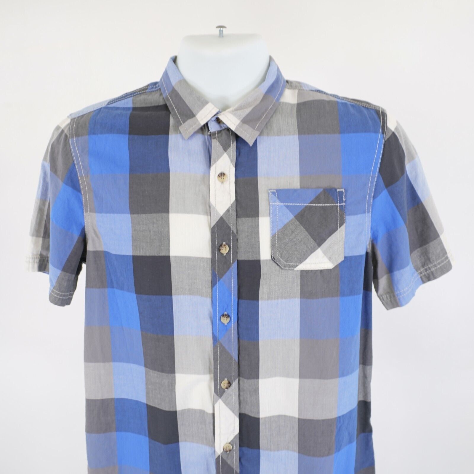 Arizona Jean Co. Arizona Jeans XL Blue Gray Plaid Short Sleeve Pocket Collare Size US XL / EU 56 / 4 - 1 Thumbnail