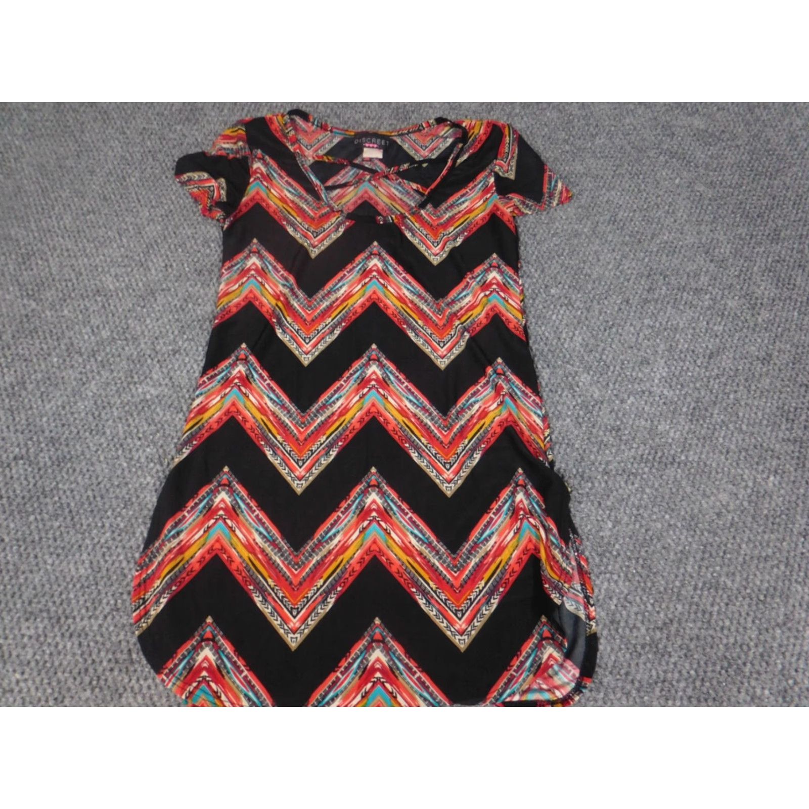 Vintage Sunny Leigh Blouse Shirt Womens S Red Crew Neck Sleeveless Pullover Stretch Geometric Pattern Casual Tunic Regular Size S / US 4 / IT 40 - 2 Thumbnail