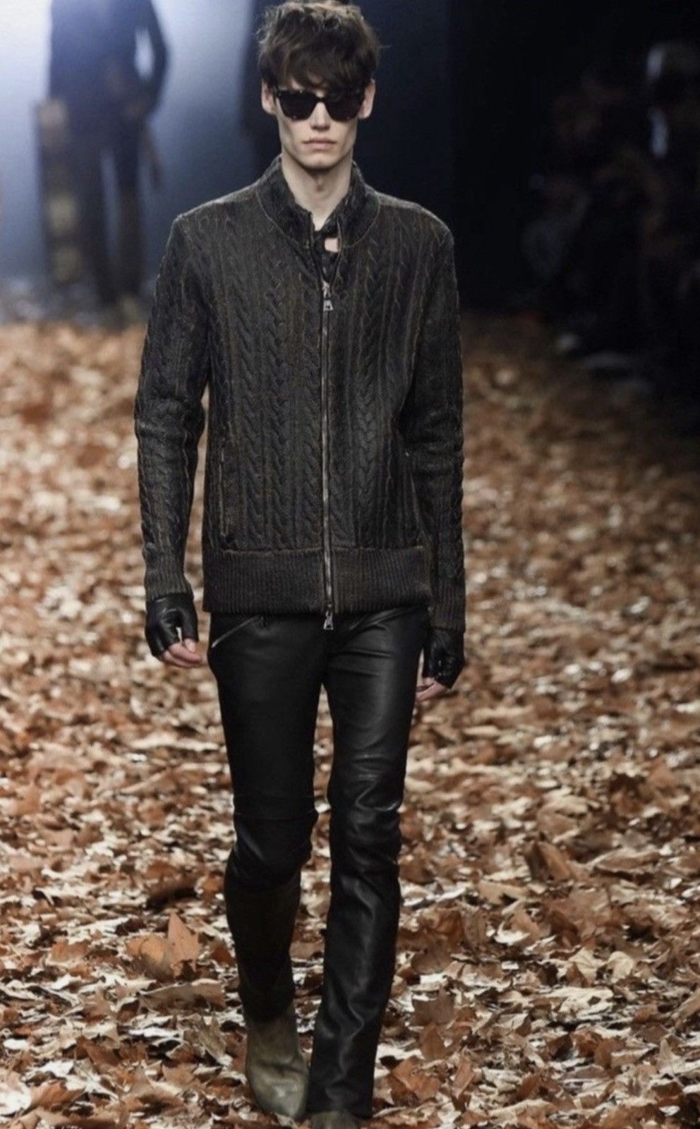 John Varvatos John Varvatos Fall 2015 Runway Foil Cable Knit Zip Sweater Size US L / EU 52-54 / 3 - 2 Thumbnail