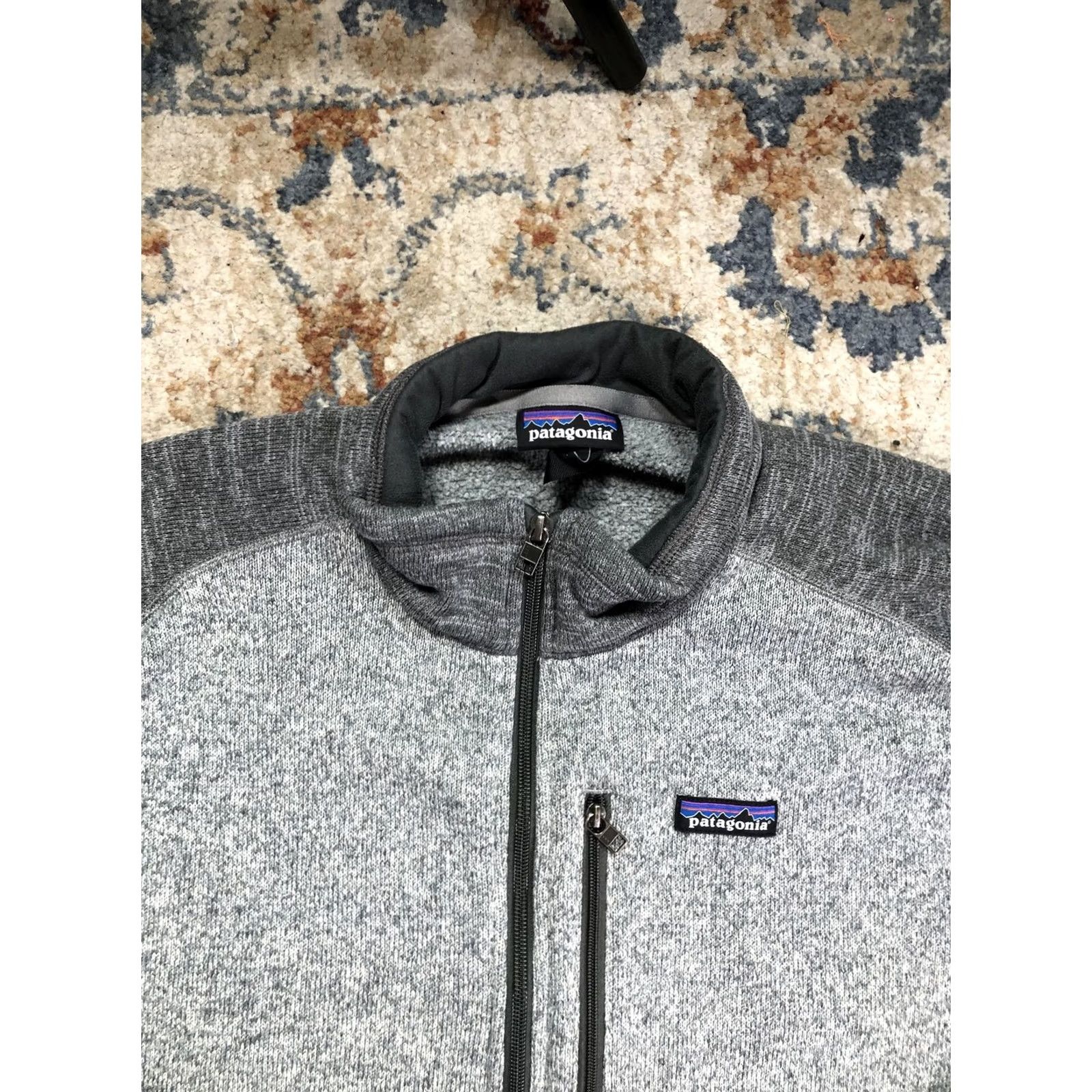 Patagonia Patagonia Sweatshirt Mens XL Gray 1/4 Zip Fleece Pullover Chest Pocket Logo Mock Neck Long Sleeve Zip Pullover Mens XL Gray Patagonia Size US XL / EU 56 / 4 - 2 Thumbnail