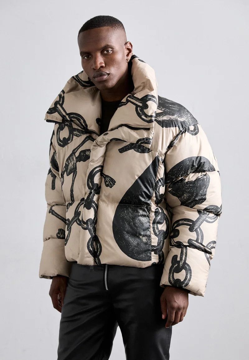 Vivienne Westwood o1srvl11e0326 Hero Puffer Jacket in Beige/Black Size US S / EU 44-46 / 1 - 3 Thumbnail