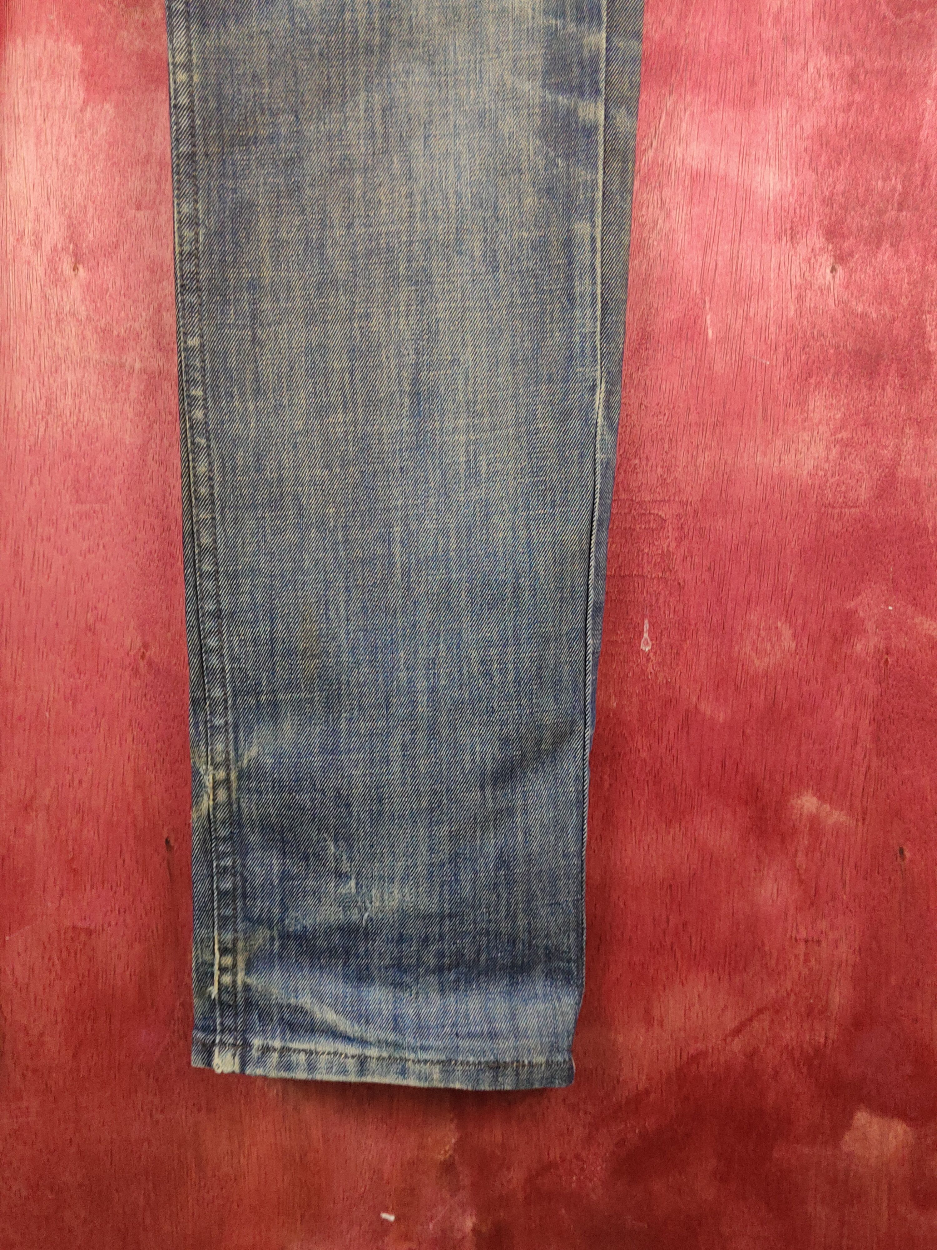 Japanese Brand Twentyone Dark Blue Distressed Ripped Jeans #S2145 Size US 35 - 6 Thumbnail