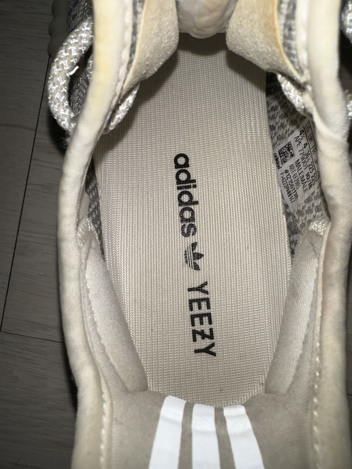 Adidas × Yeezy Adidas Yeezy 350 V2 “Static” NR Size US 4.5 / IT 34.5 - 4 Thumbnail