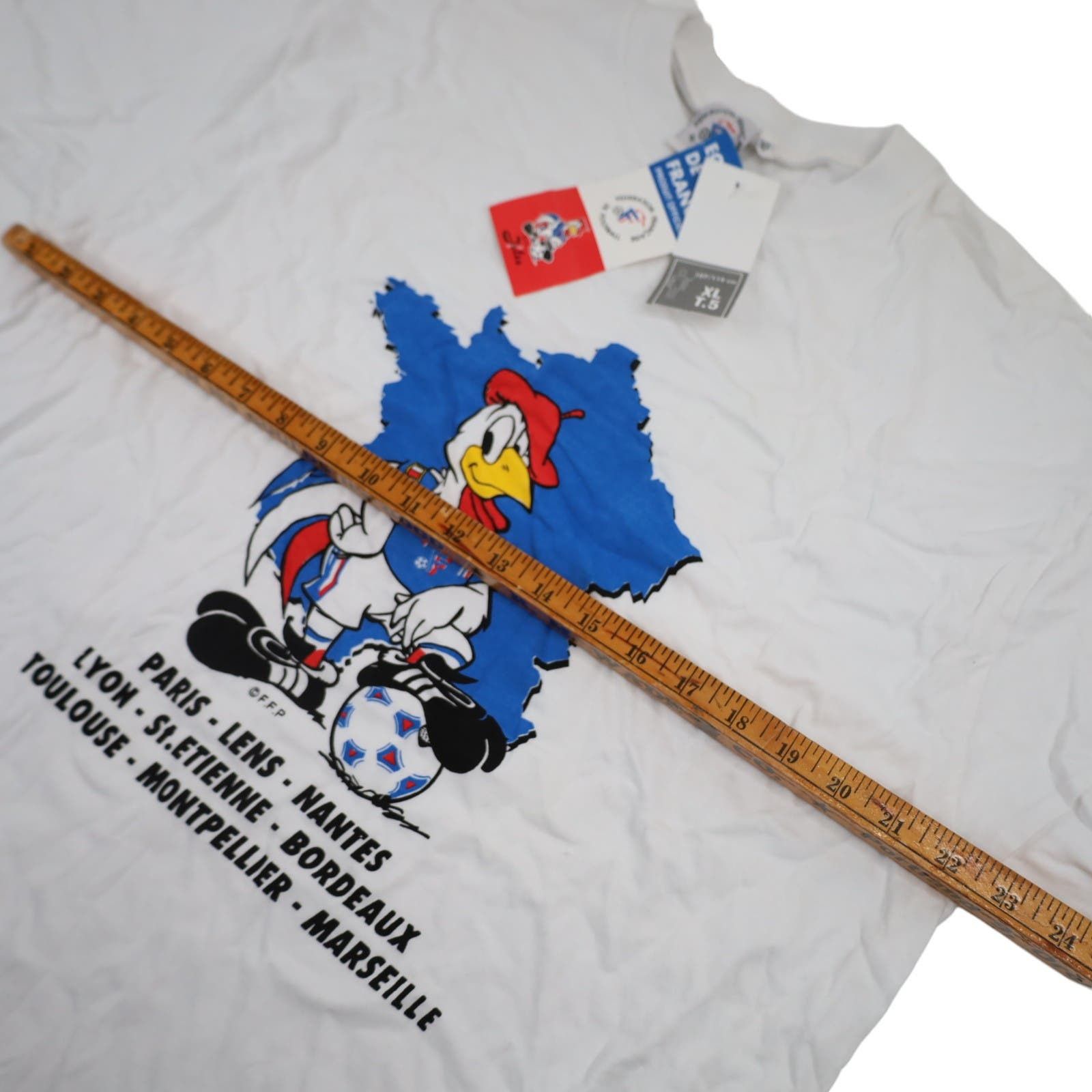 Vintage Vintage NWT Federation of France Football Graphic T Shirt Size US XL / EU 56 / 4 - 8 Thumbnail