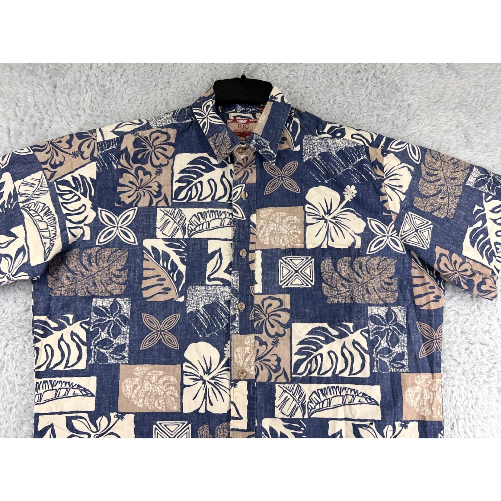 Vintage RJC Hawaiian Shirt Mens XL Blue Beige Button-Up Leaf Pattern Floral Resort Vacation Luau Aloha Beach Mens XL Blue Size US XL / EU 56 / 4 - 5 Thumbnail