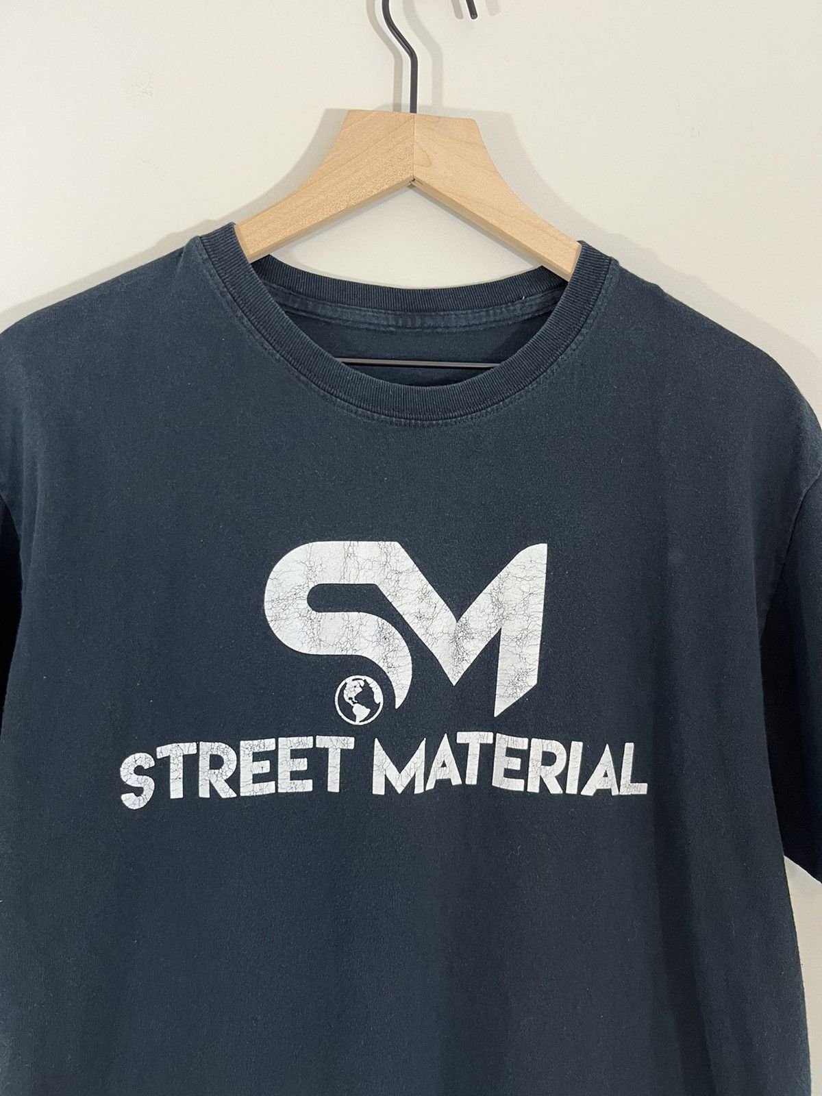 Vintage STREET MATERIAL Faded Logo Tee Size US L / EU 52-54 / 3 - 2 Thumbnail