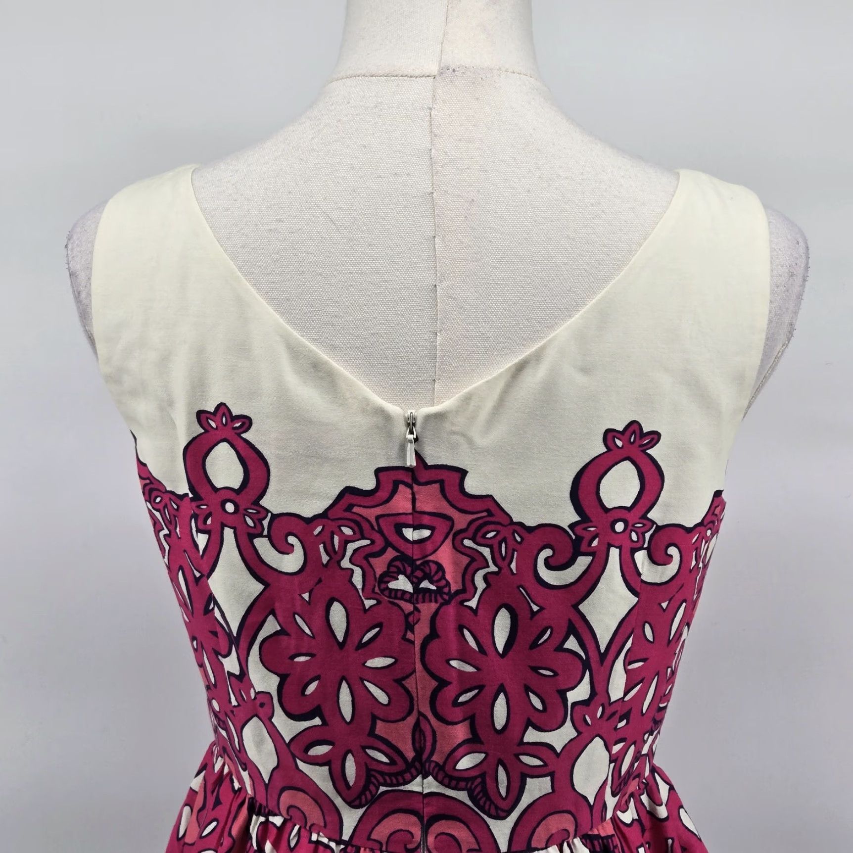 Lilly Pulitzer VINTAGE? No. (Answer requires no extra text) Size XS / US 0-2 / IT 36-38 - 4 Thumbnail
