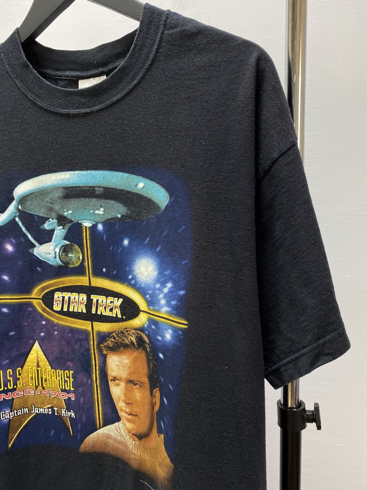 Changes × Vintage Vintage 2000 Star Trek Captain James T. Kirk Tee T-Shirt Size US XL / EU 56 / 4 - 6 Thumbnail