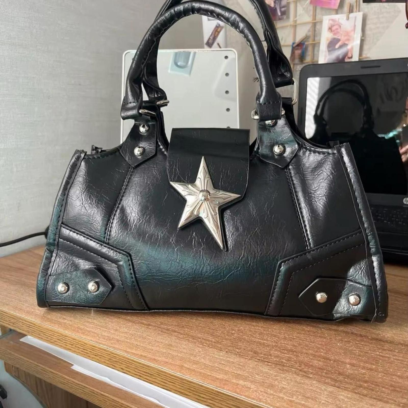 Other Black leather goth bag with silver star detail Size ONE SIZE - 2 Thumbnail