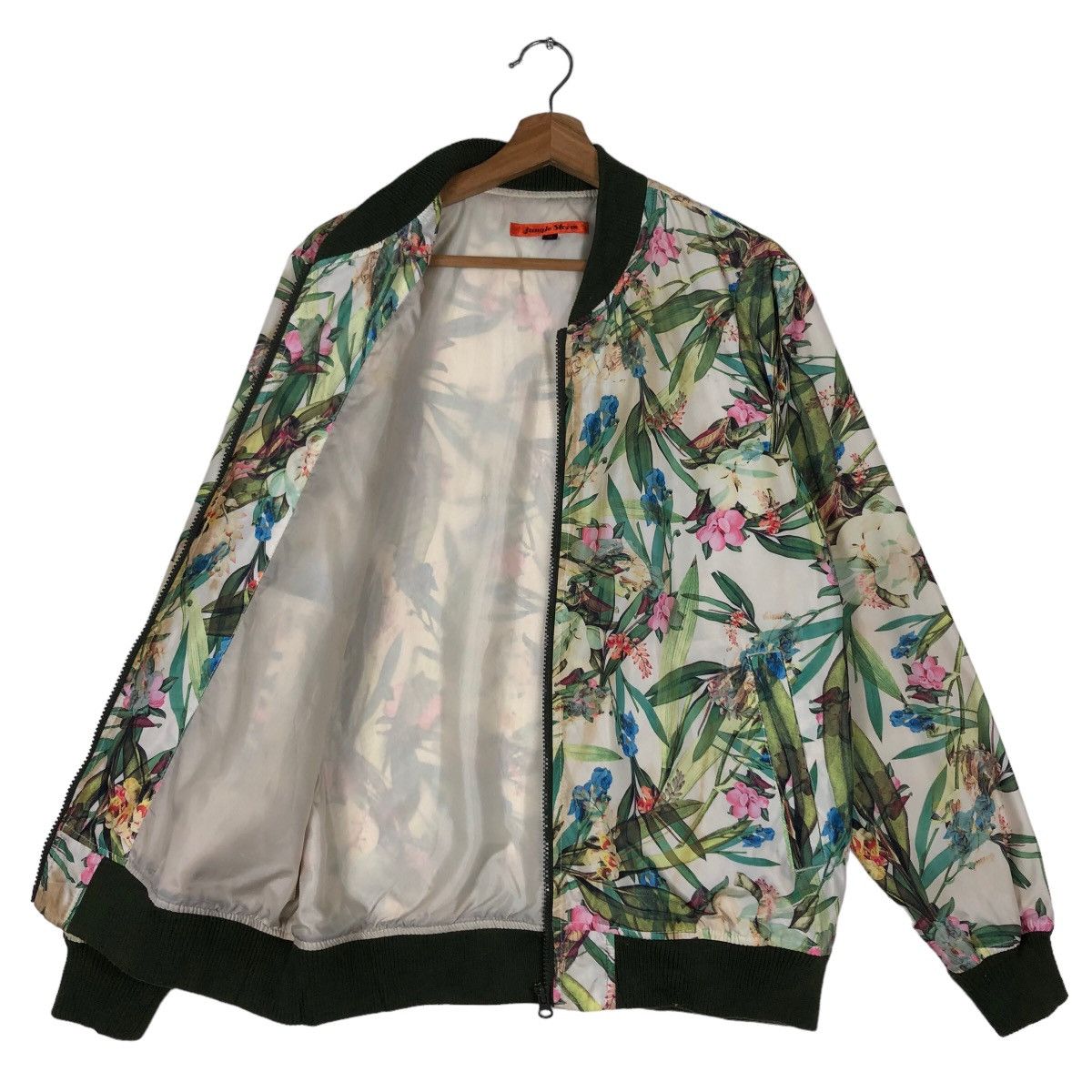 Japanese Brand 🔥90’s Jungle Storm Bomber Jacket Full Print Flower Size US M / EU 48-50 / 2 - 8 Thumbnail