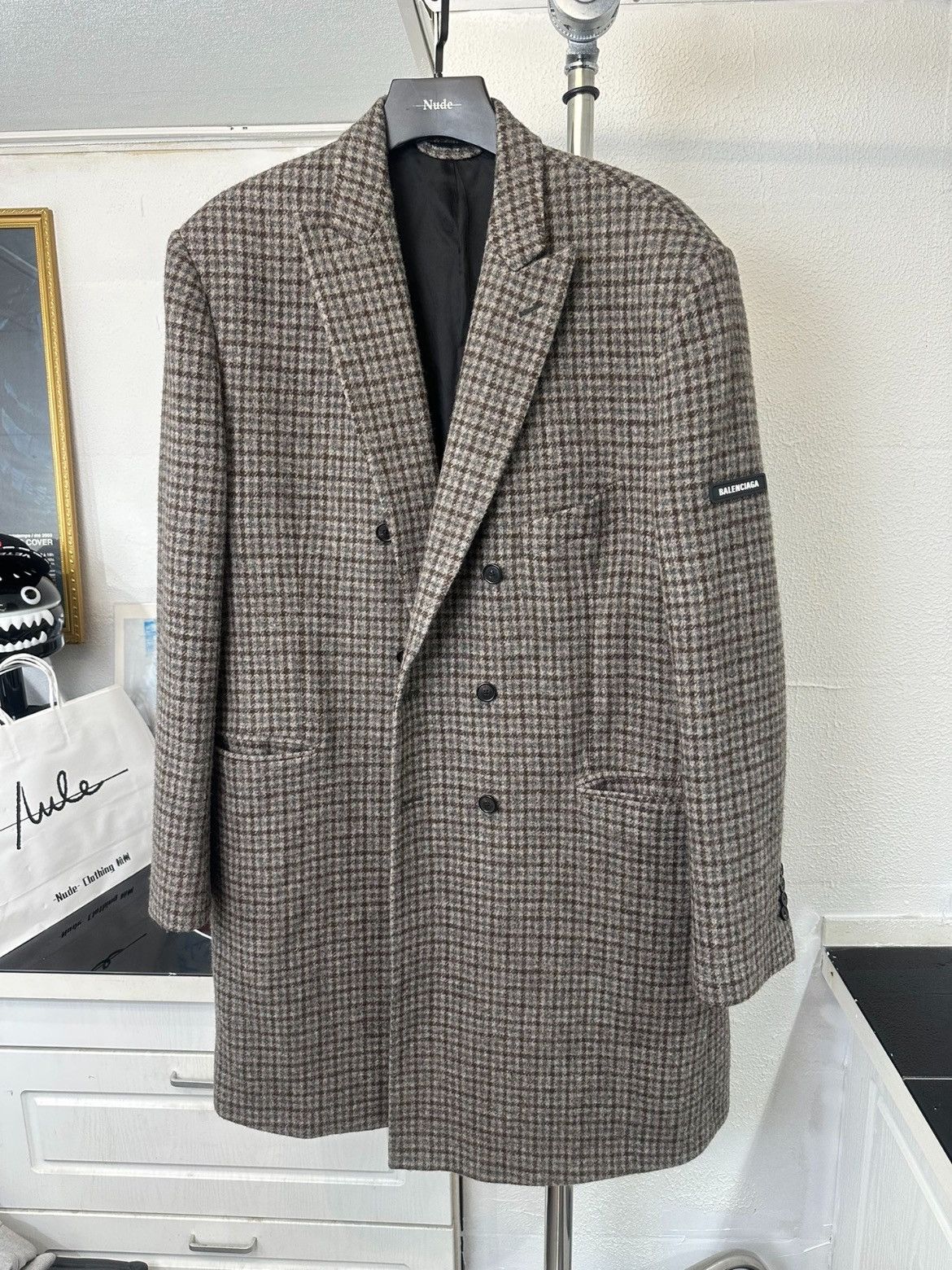 image of Balenciaga 18Aw Houndstooth Coat in Plaid, Men's (Size Small)