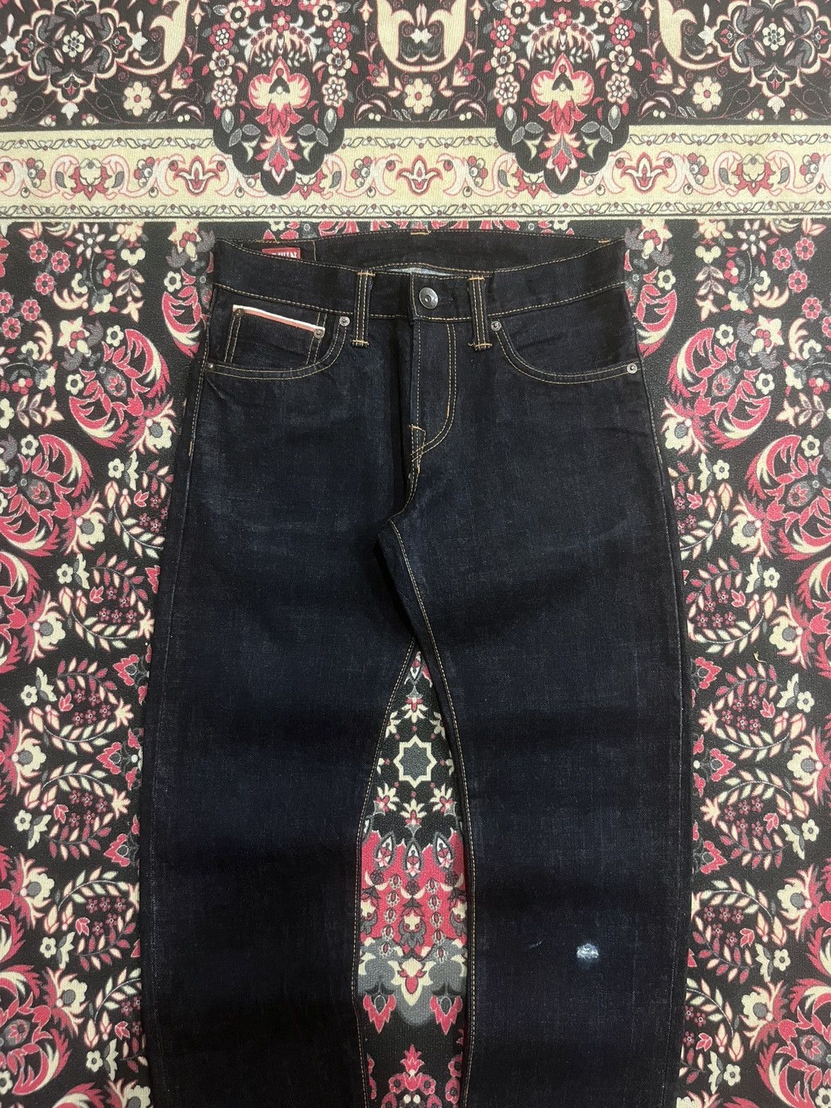 Edwin Edwin Made in Japan Raw Indigo Buckle Back Selvedge Jeans Size US 27 - 3 Thumbnail