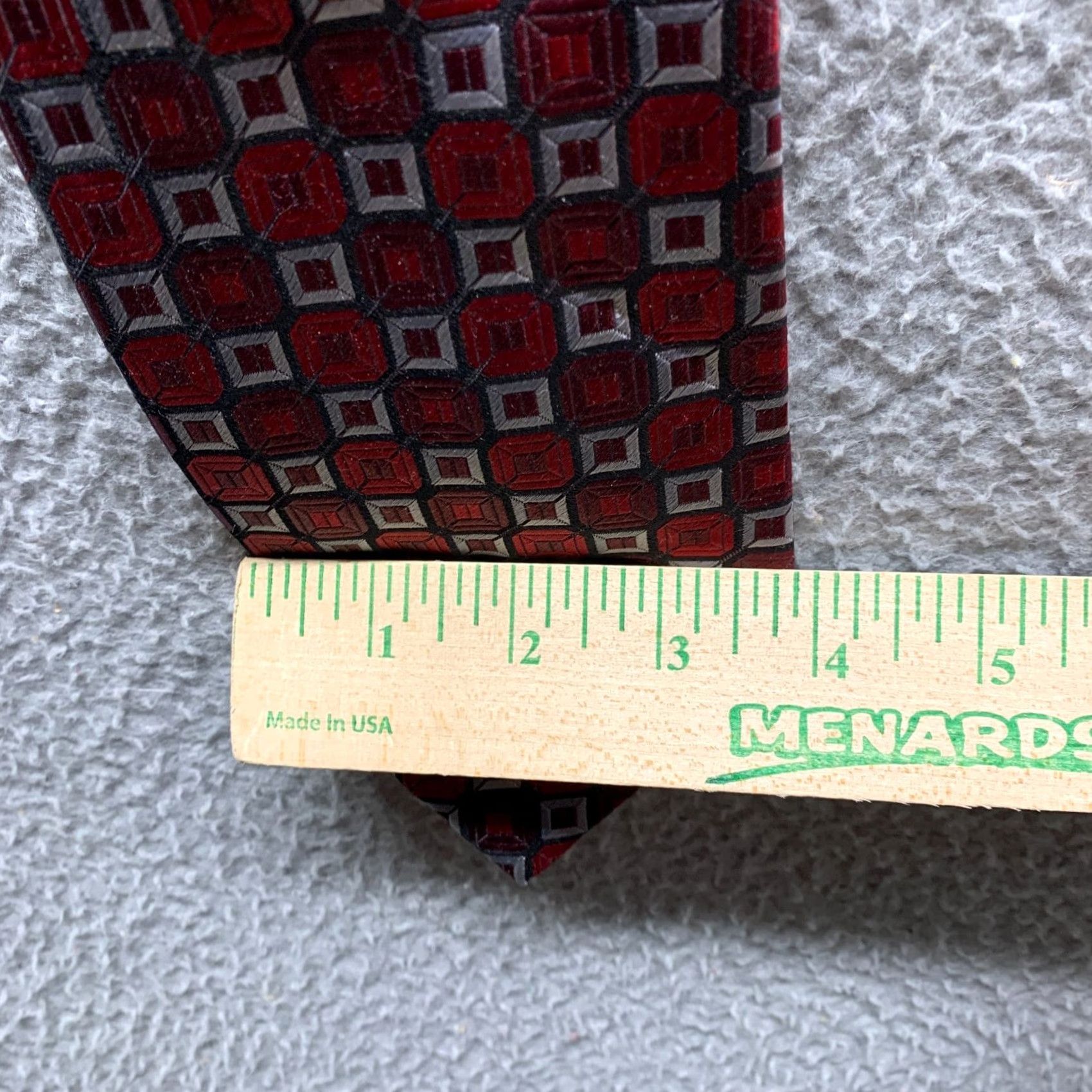 Vintage VINTAGE Diamond Tie Red Black Mens 3.5 Inch Silk Necktie Classic 57"-60" Geometric Pattern Adult Silk Tie Mens Size ONE SIZE - 6 Thumbnail