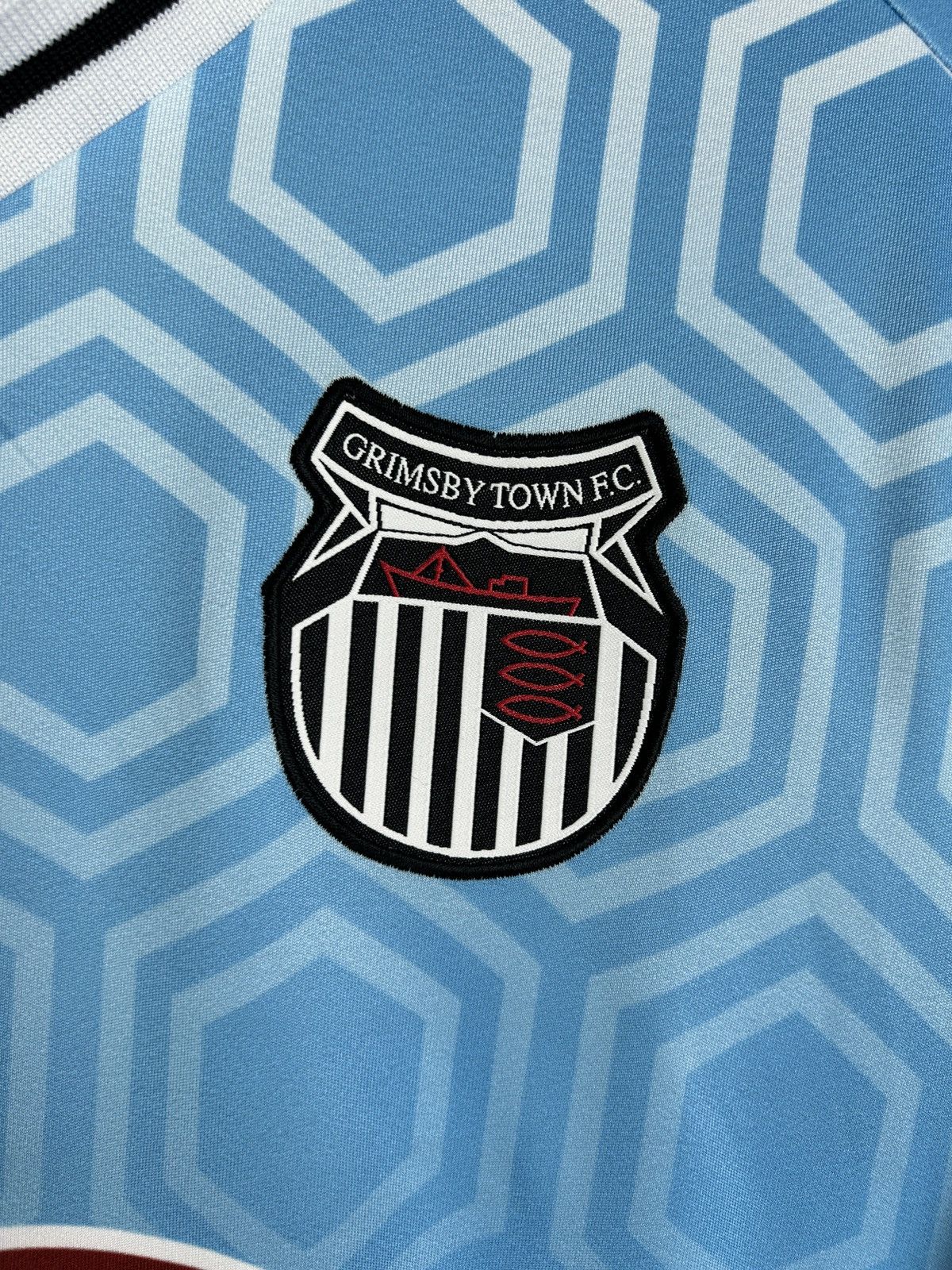 Macron Macron Grimsby Town 2021/22 Away Kit Soccer Jersey Blue XL Size US XL / EU 56 / 4 - 3 Thumbnail