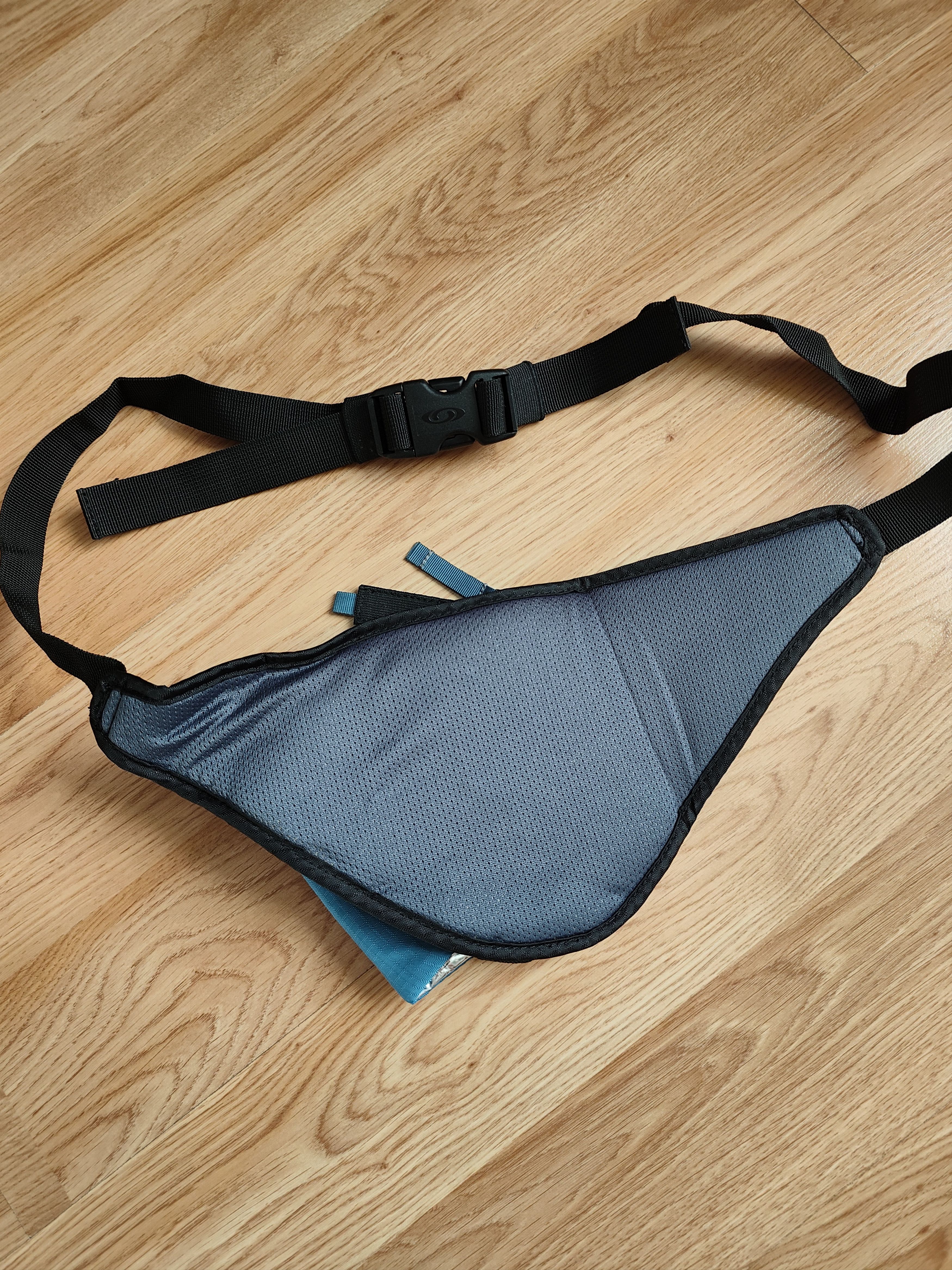 Salomon Vintage Salomon Gorpcore Waist Bag Hydration Fanny Pack Y2K Size ONE SIZE - 2 Thumbnail