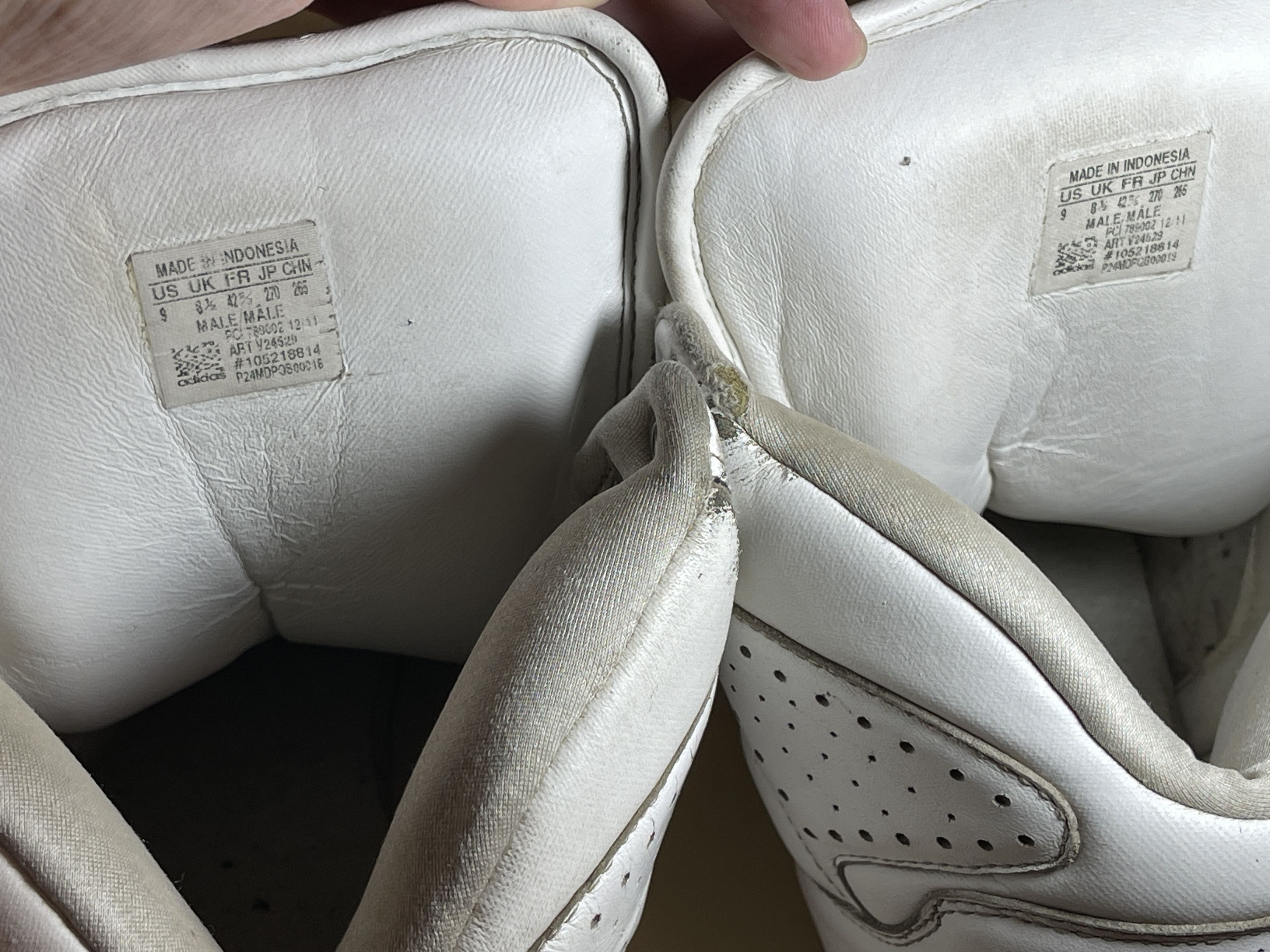 Adidas × Jeremy Scott Adidas sneakers, Jeremy Scott Instinct, Hi Top shoes, V24529 Size US 9 / EU 42 - 3 Thumbnail