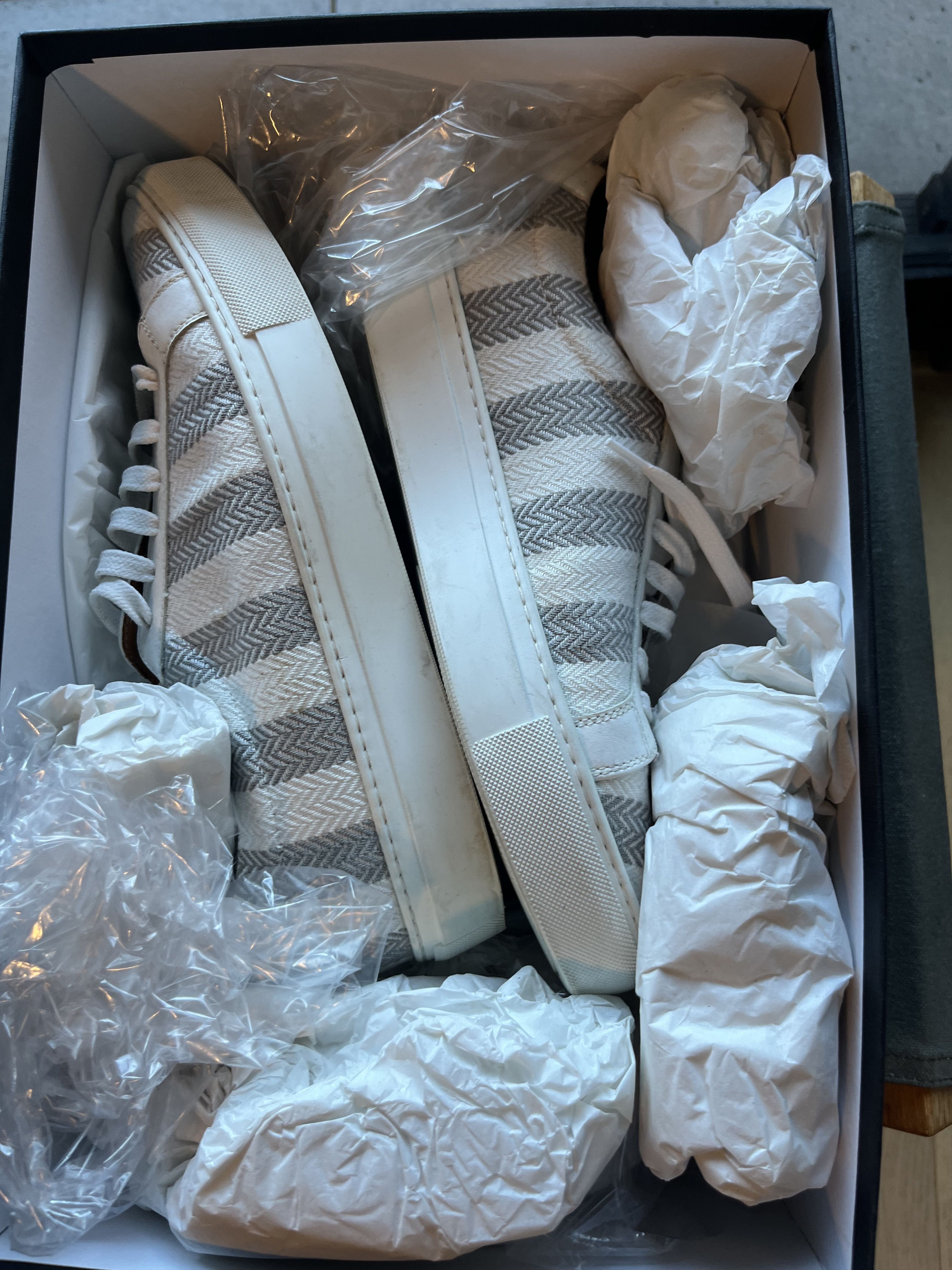 TAFT Taft Sneaker in Grey Stripes Size US 8 / EU 41 - 5 Thumbnail
