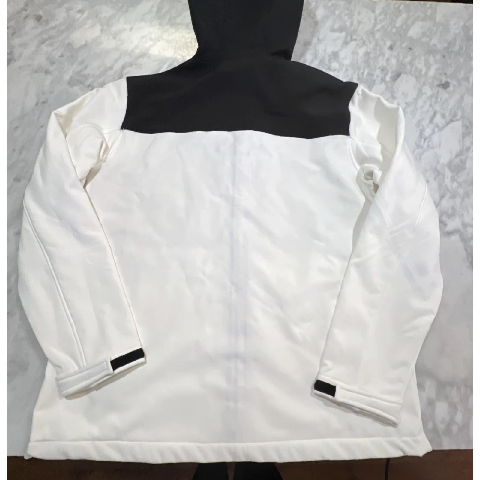 Reebok Reebok Softshell Fleece Lined Jacket L Hood Full Zip Pockets Outerwear NWT Size US L / EU 52-54 / 3 - 3 Thumbnail