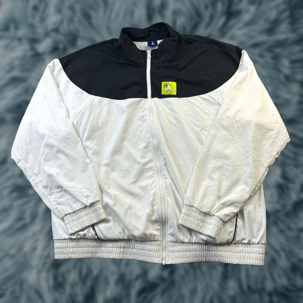 Jordan Brand Jordan Jacket White 2XL XXL Track Zip Retro Windbreaker Tinker Hatfield Mens Size US XXL / EU 58 / 5 - 1 Thumbnail