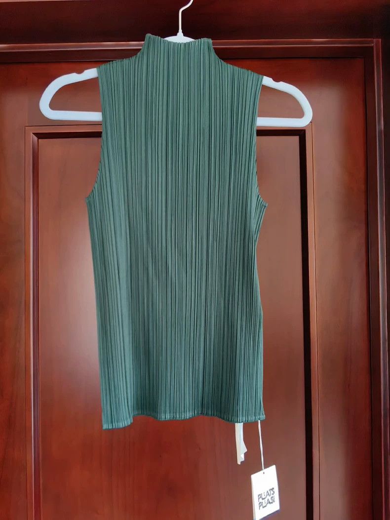 Issey Miyake Issey Miyake size:3 Colorful green high-neck sleeveless ve Size S / US 4 / IT 40 - 1 Thumbnail