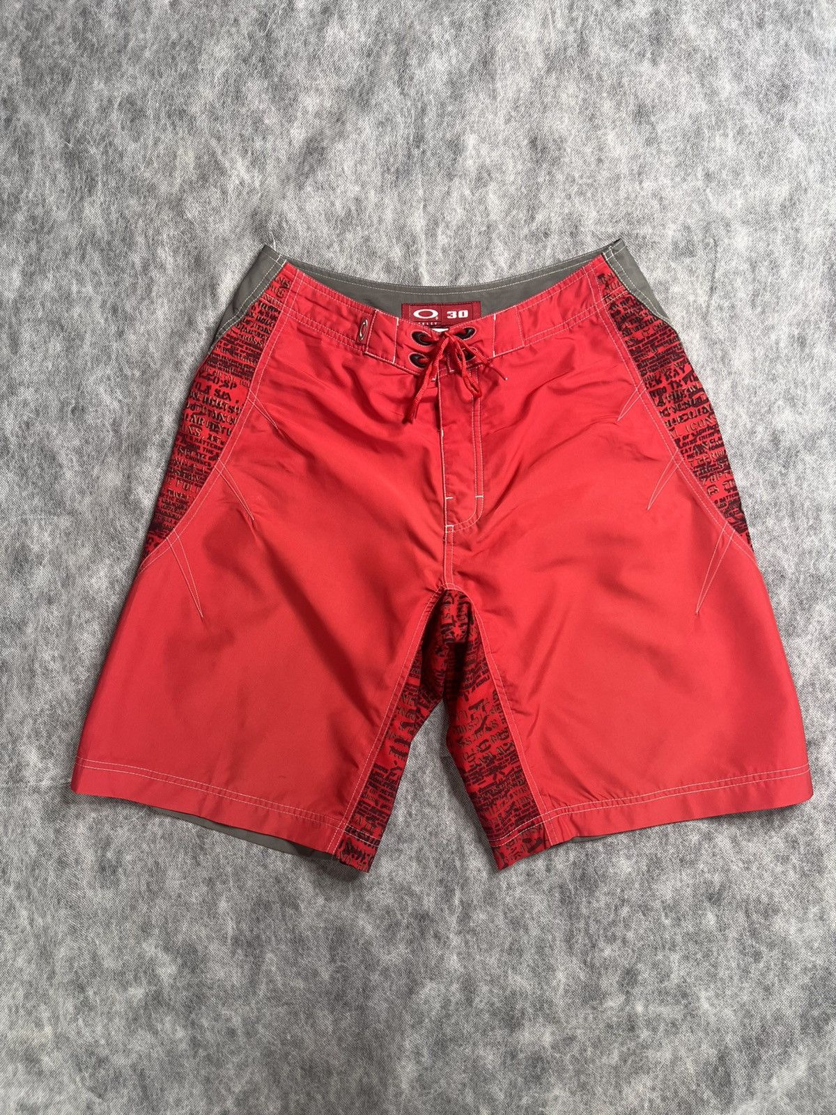 Oakley Vintage Oakley Shorts Size 30 Size US 30 / EU 46 - 1 Thumbnail