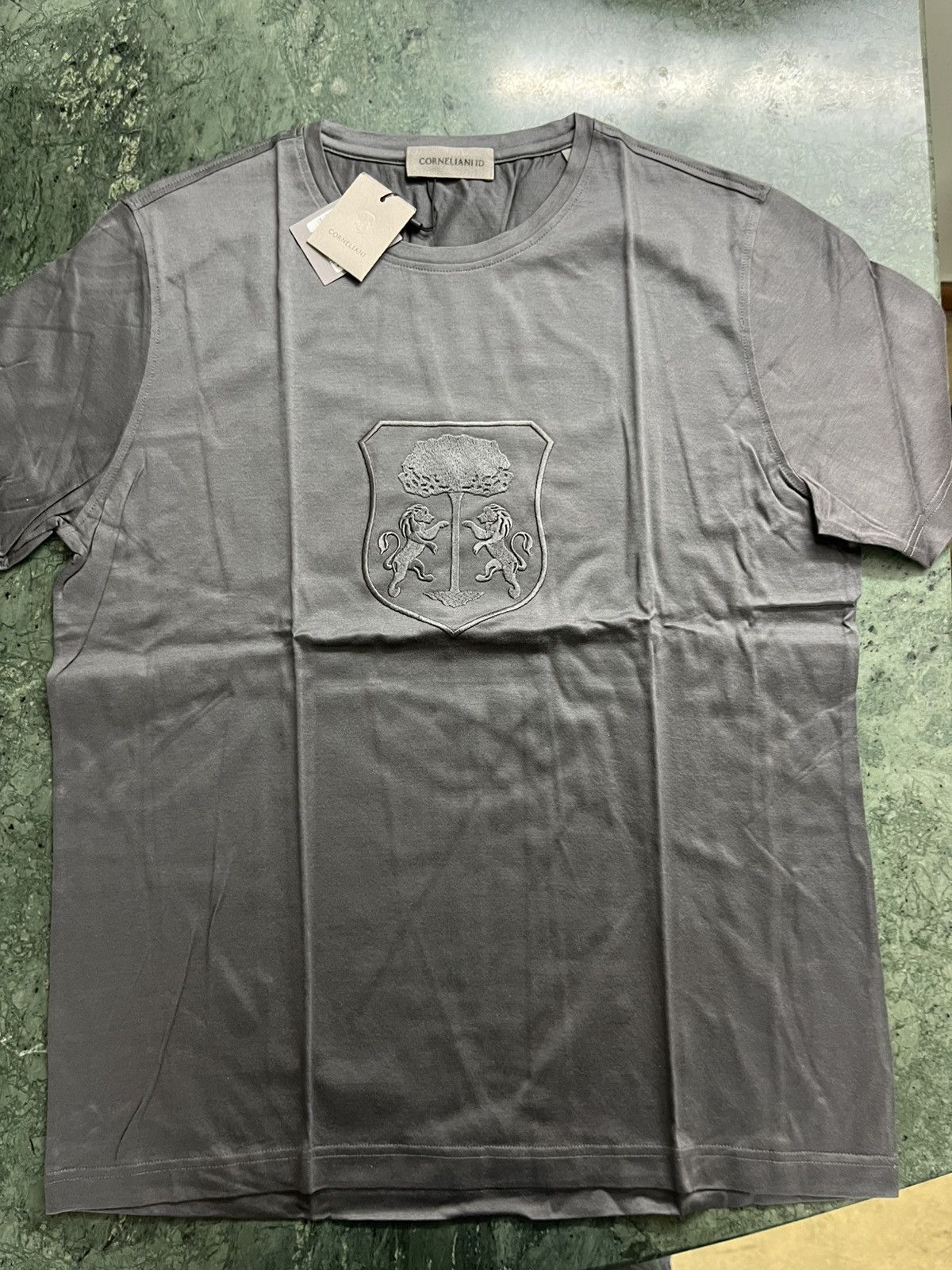 Corneliani Corneliani embroidered logo tshirt Size US M / EU 48-50 / 2 - 1 Thumbnail