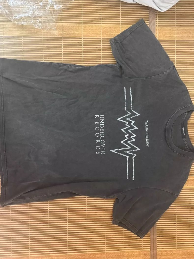 Undercover UNDERCOVER Black Short Sleeve T-Shirt Size US L / EU 52-54 / 3 - 1 Thumbnail