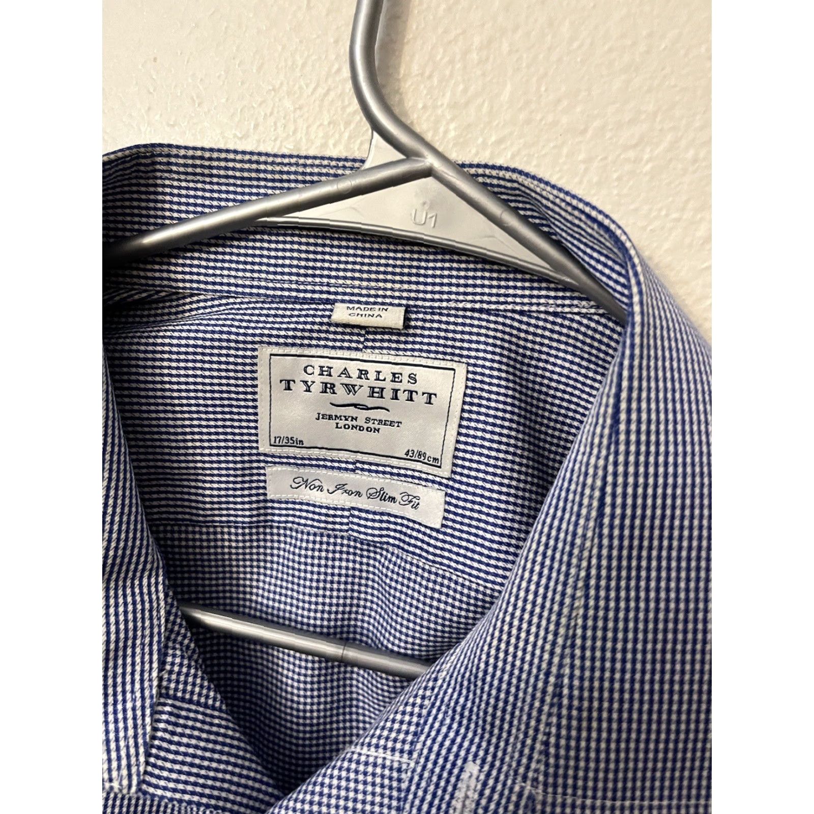 Charles Tyrwhitt Charles Tyrwhitt Shirt Mens Size 17/35 Slim Fit Blue Gingham Solid Non Iron Mens Size US XL / EU 56 / 4 - 3 Thumbnail