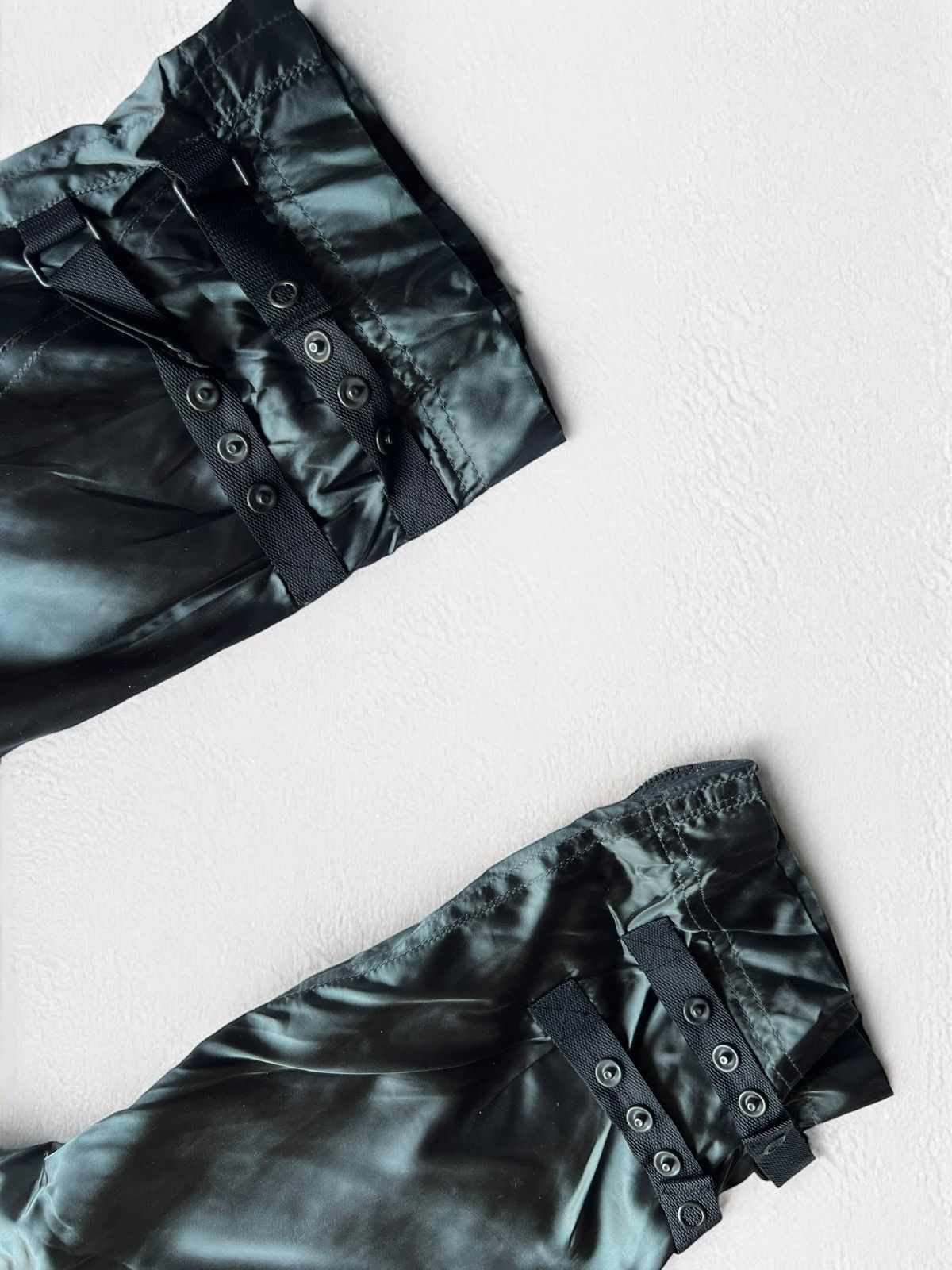 Prada Prada Archive Astro Nylon Bondage Cargo Pants vintage Size US 28 / EU 44 - 11 Thumbnail