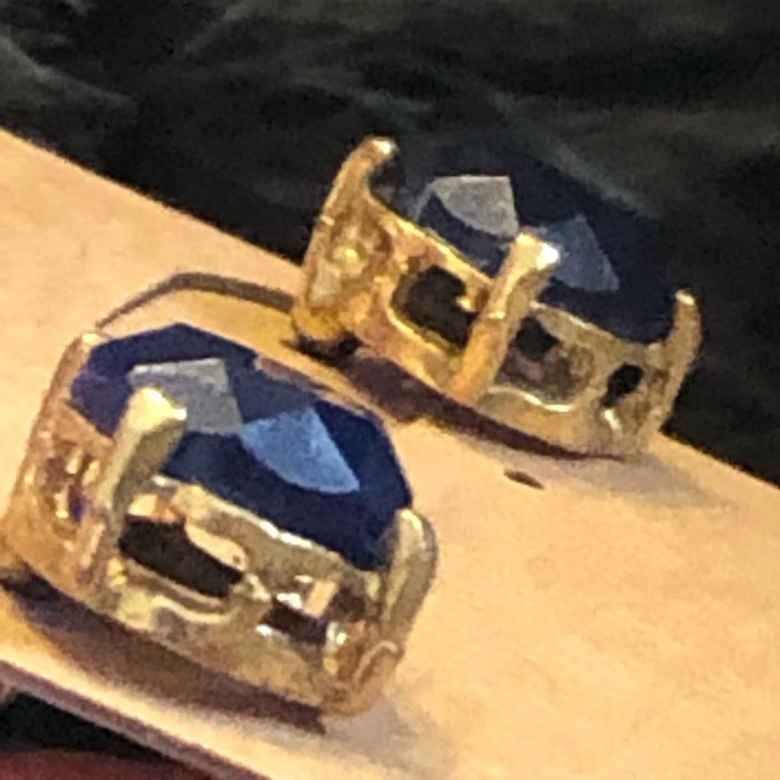 Vintage Vintage faceted simulated sapphire stud earrings Size ONE SIZE - 4 Thumbnail
