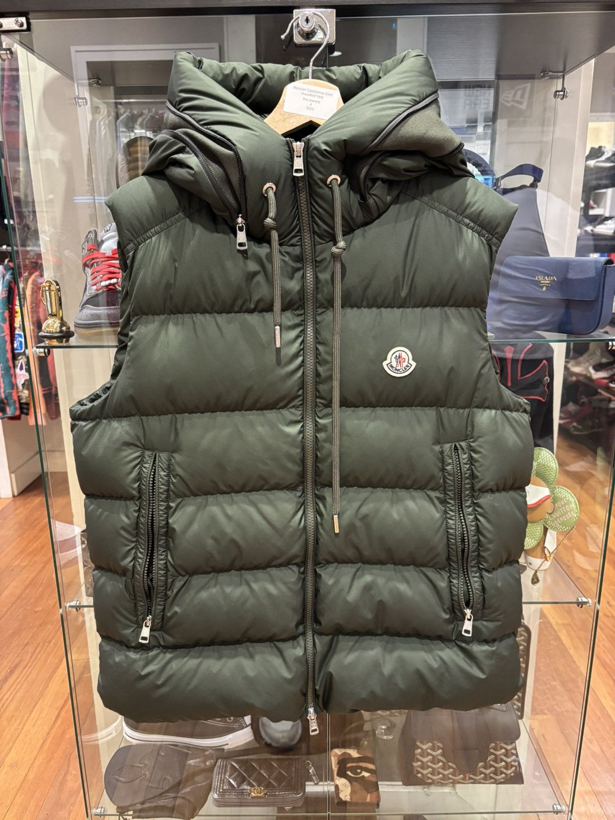 ジャケット・アウター MONCLER CARDAMINE GILET DARK GREEN Moncler Green Cardamine Down Vest Moncler