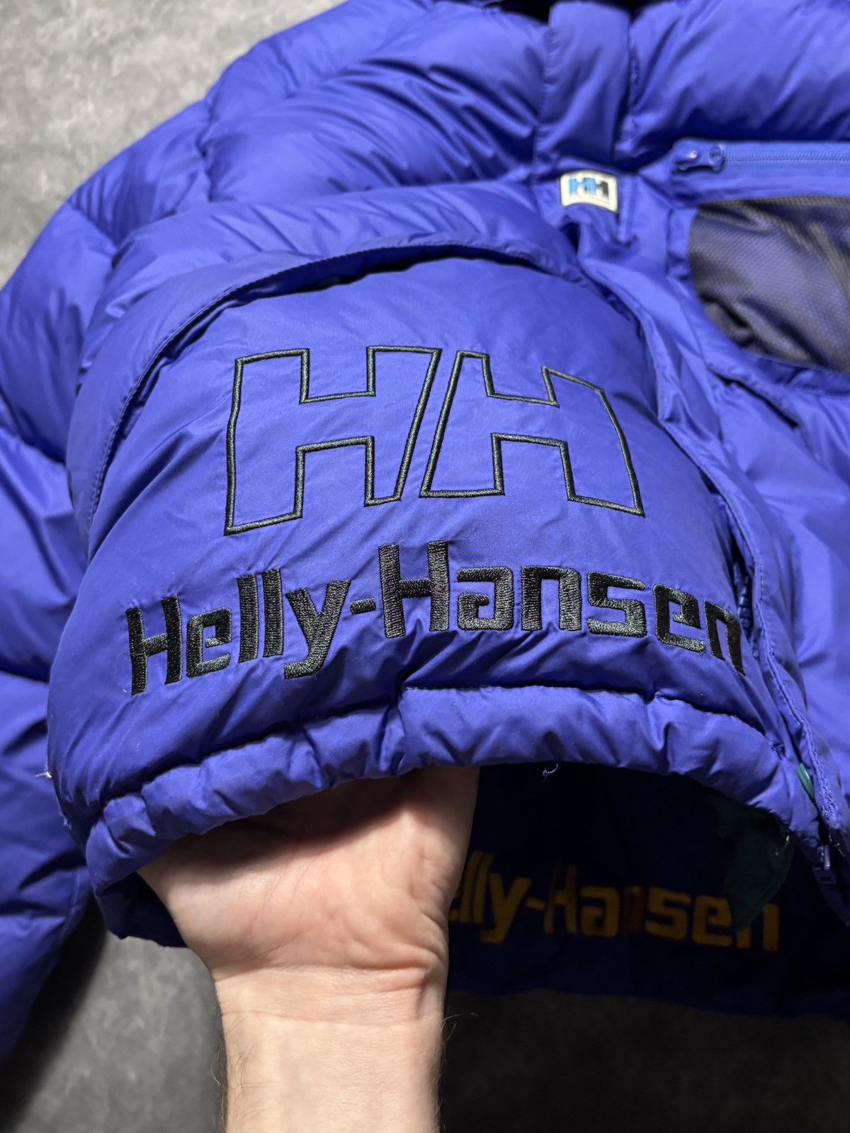 Helly Hansen Helly Hansen Duck Down Puffer Jacket Reversible Hooded 90s Size US M / EU 48-50 / 2 - 14 Thumbnail