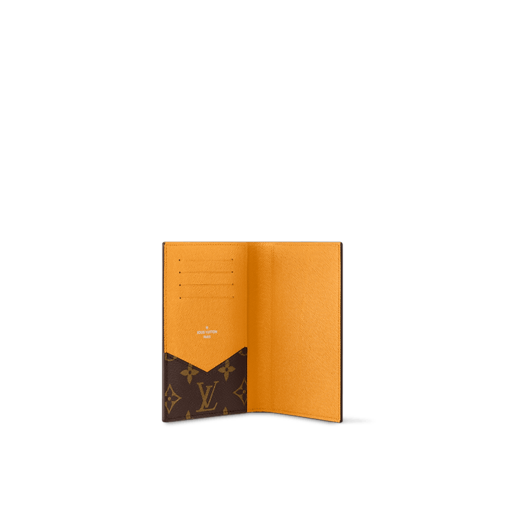 Louis Vuitton Passport Cover Size ONE SIZE - 3 Thumbnail