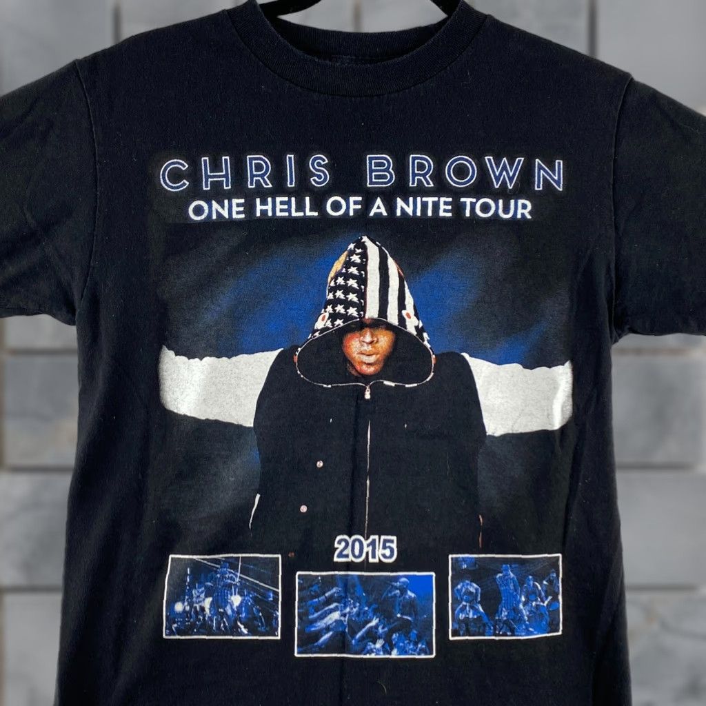 Anvil Chris Brown Concert Shirt Mens S 2015 One Hell of a Nite Tour Double Sided Shirt Men Small Brown Cotton Knit Logo Graphic Print Concert Tour Mens Size US S / EU 44-46 / 1 - 1 Thumbnail
