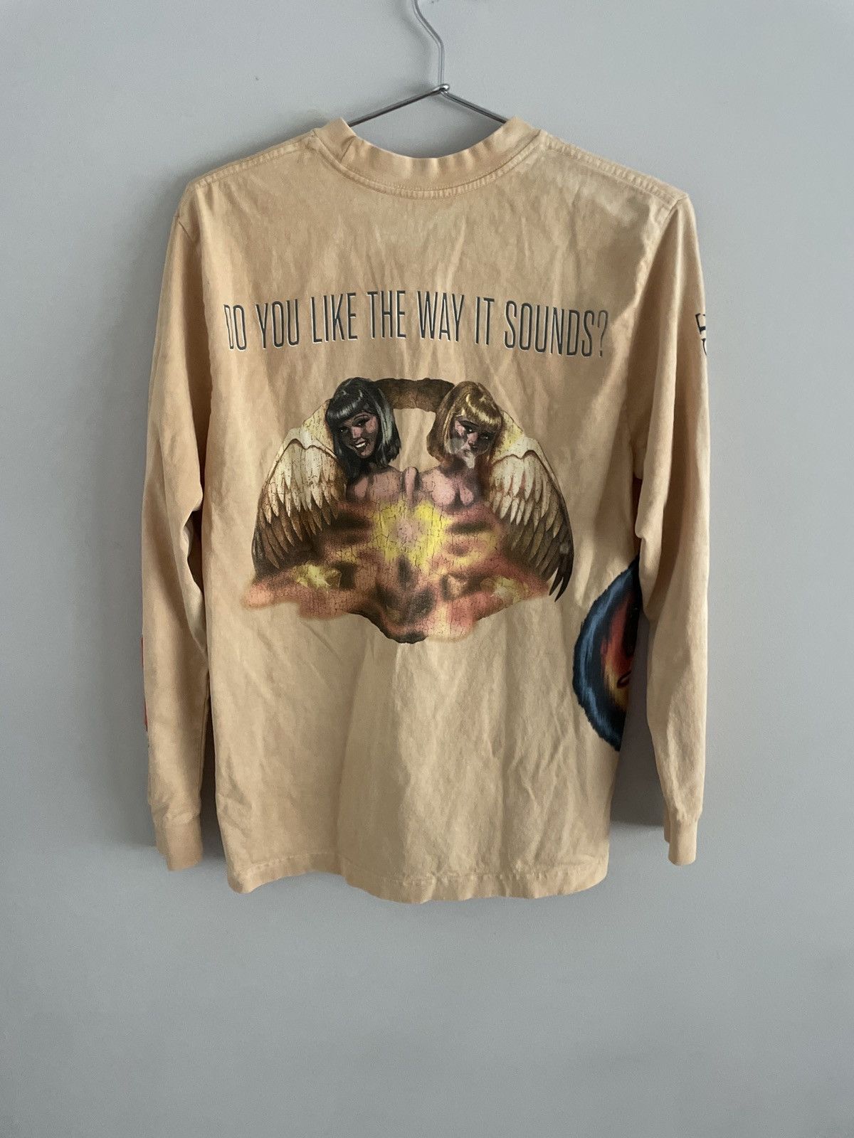 Travis Scott Travis Scott longsleeve from utopia tour Size US M / EU 48-50 / 2 - 2 Thumbnail