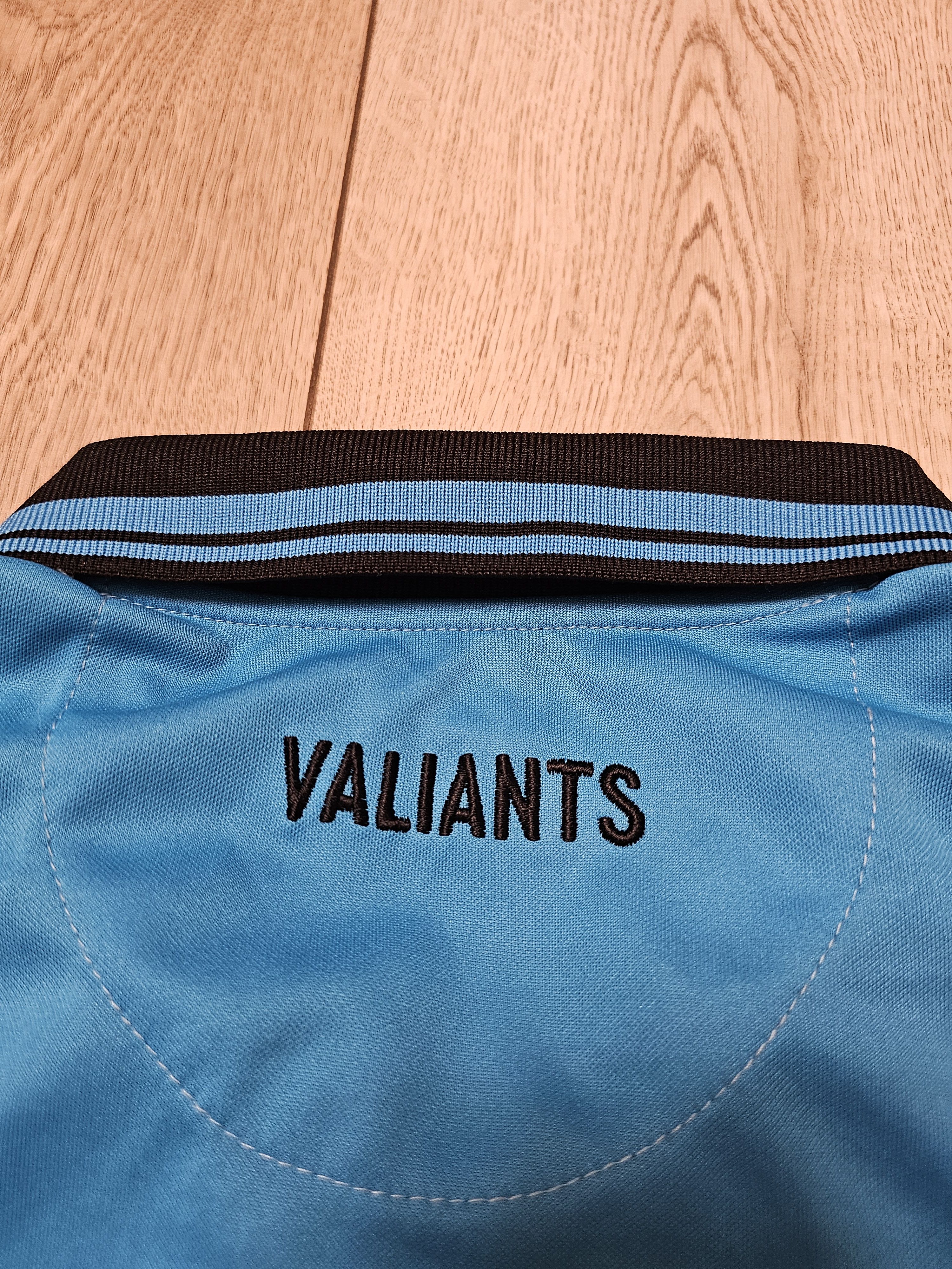 Other PORT VALE 2022 GOALKEEPER FOOTBALL SHIRT SOCCER JERSEY Size US M / EU 48-50 / 2 - 5 Thumbnail