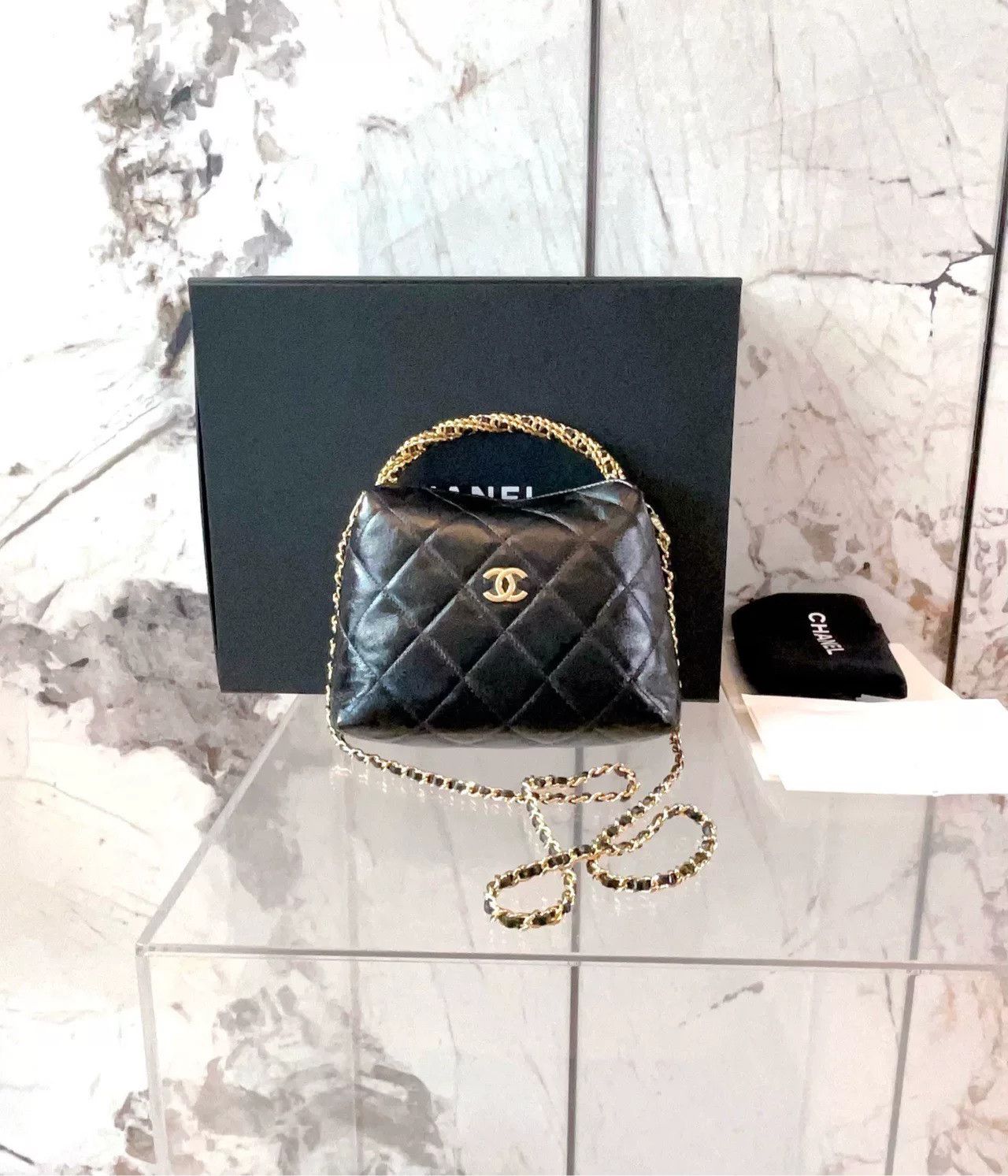 Chanel Pre-loved Bag Very good condition Size ONE SIZE - 1 Thumbnail