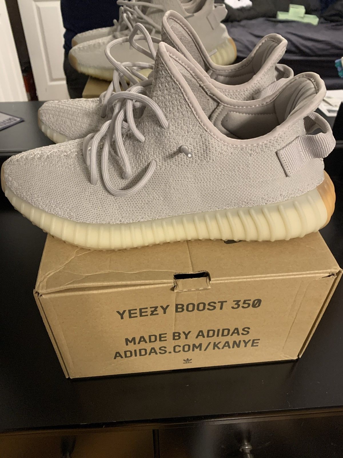 Adidas Adidas Yeezy Boost 350 V2 Sesame Men’s Size 10 Size US 10 / EU 43 - 9 Thumbnail