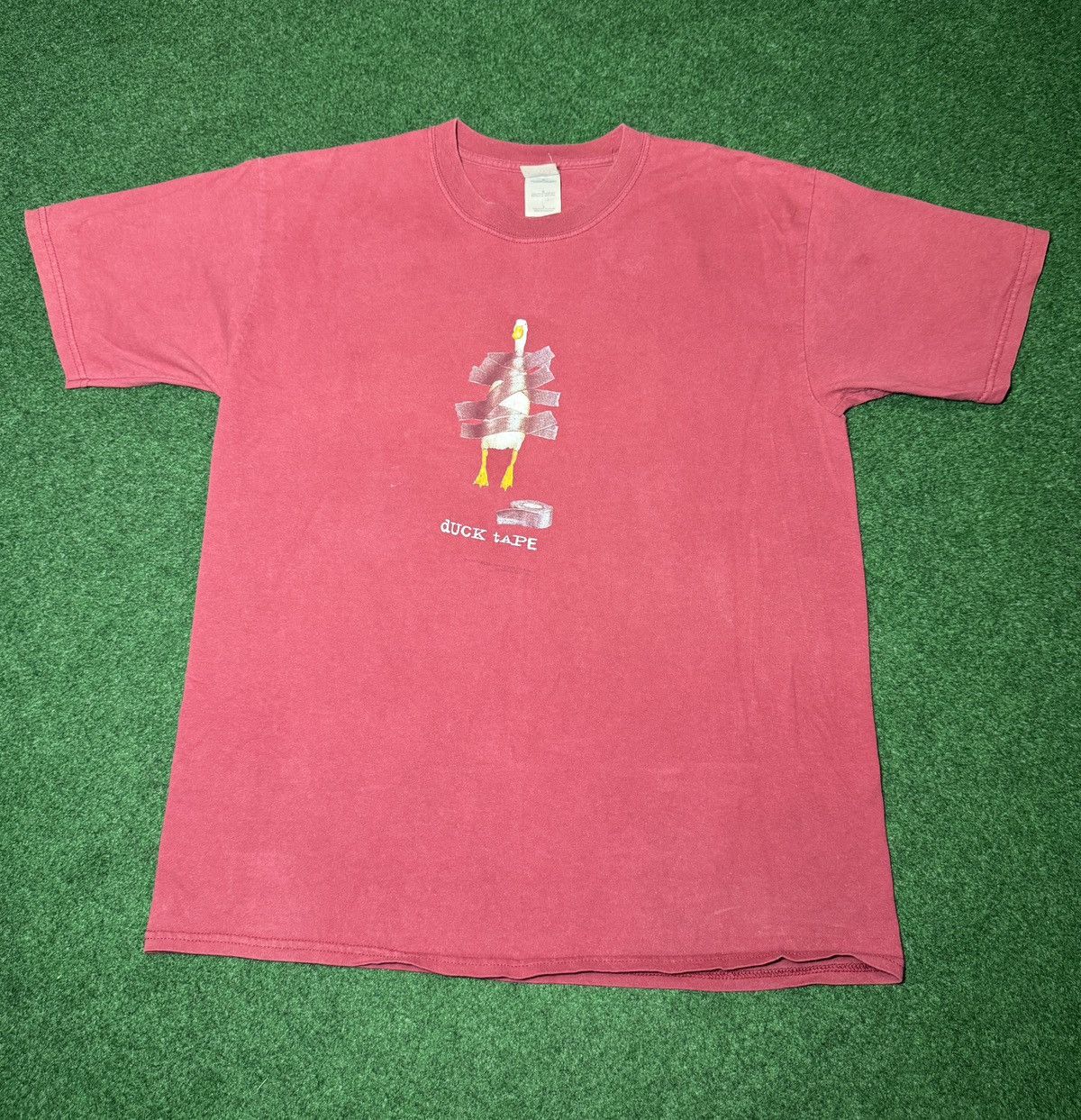 Vintage Vintage 90s Y2K Duct Tape Funny Duck Skater Grunge T Shirt Size US L / EU 52-54 / 3 - 1 Thumbnail
