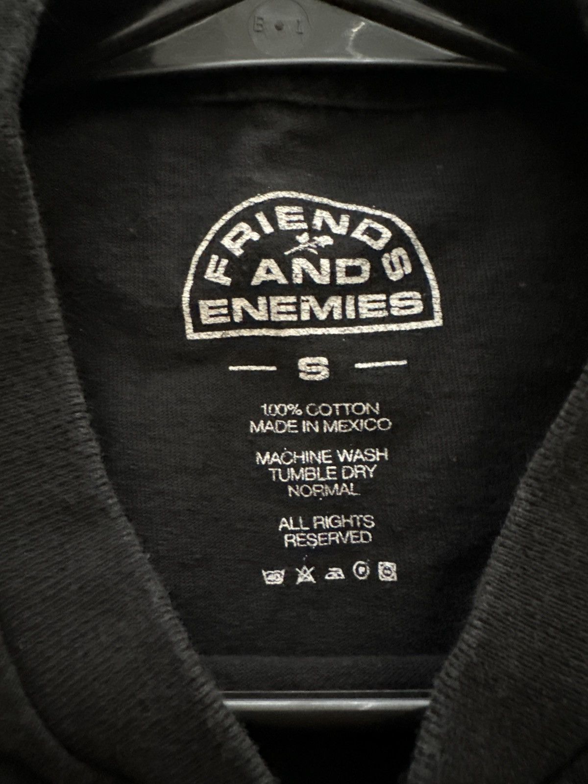Japanese Brand × Vintage Friends And Enemies “Take No Prisoners” short sleeve Tee Size US S / EU 44-46 / 1 - 2 Thumbnail