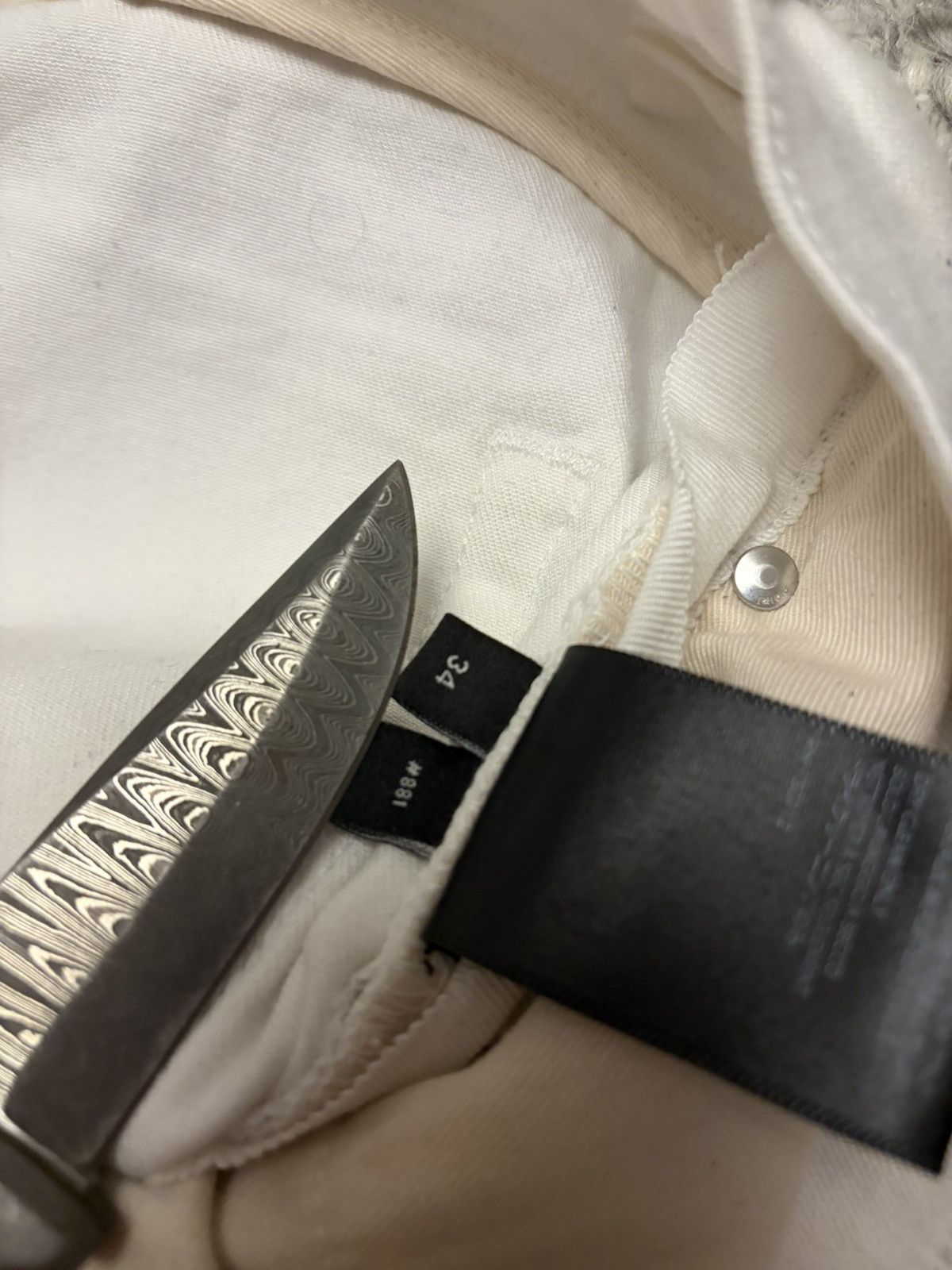 Amiri Amiri white bandana pants Size US 34 / EU 50 - 9 Thumbnail