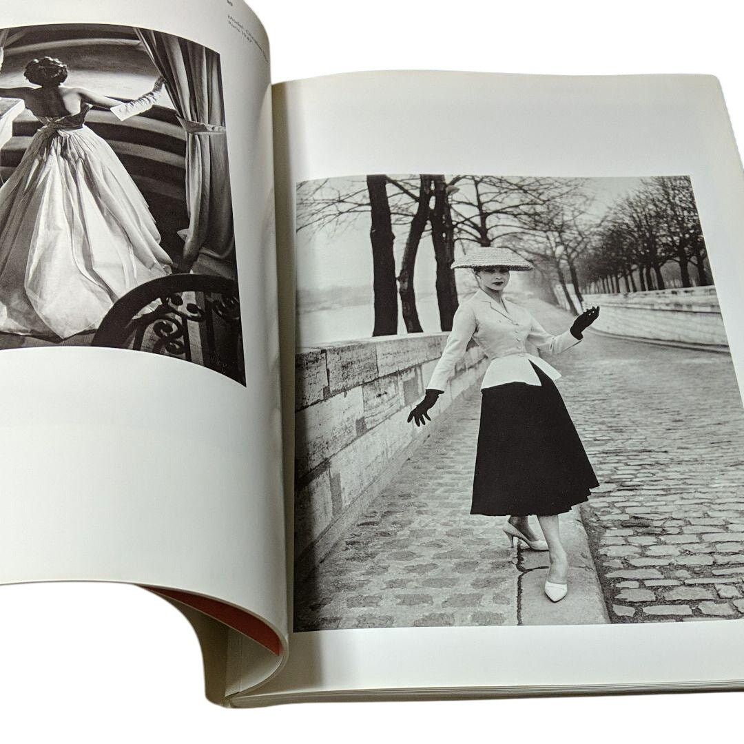 Vintage Photobook Zeitgeist Becomes Form German Fashion Size ONE SIZE - 3 Thumbnail