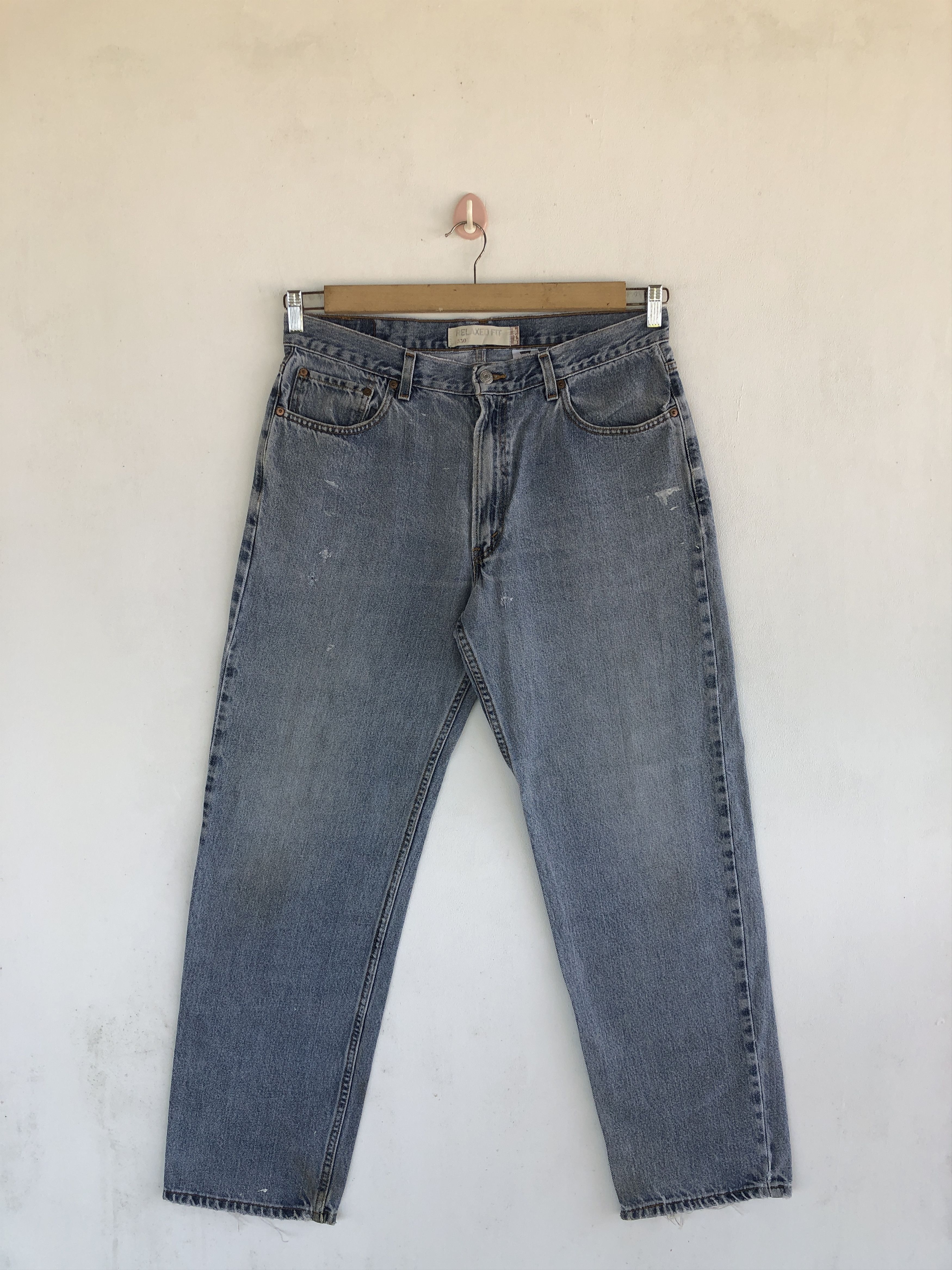 Levi's Vintage Levis Sun Faded Jeans Levi's 550 Light Wash Denim Size US 32 / EU 48 - 1 Thumbnail