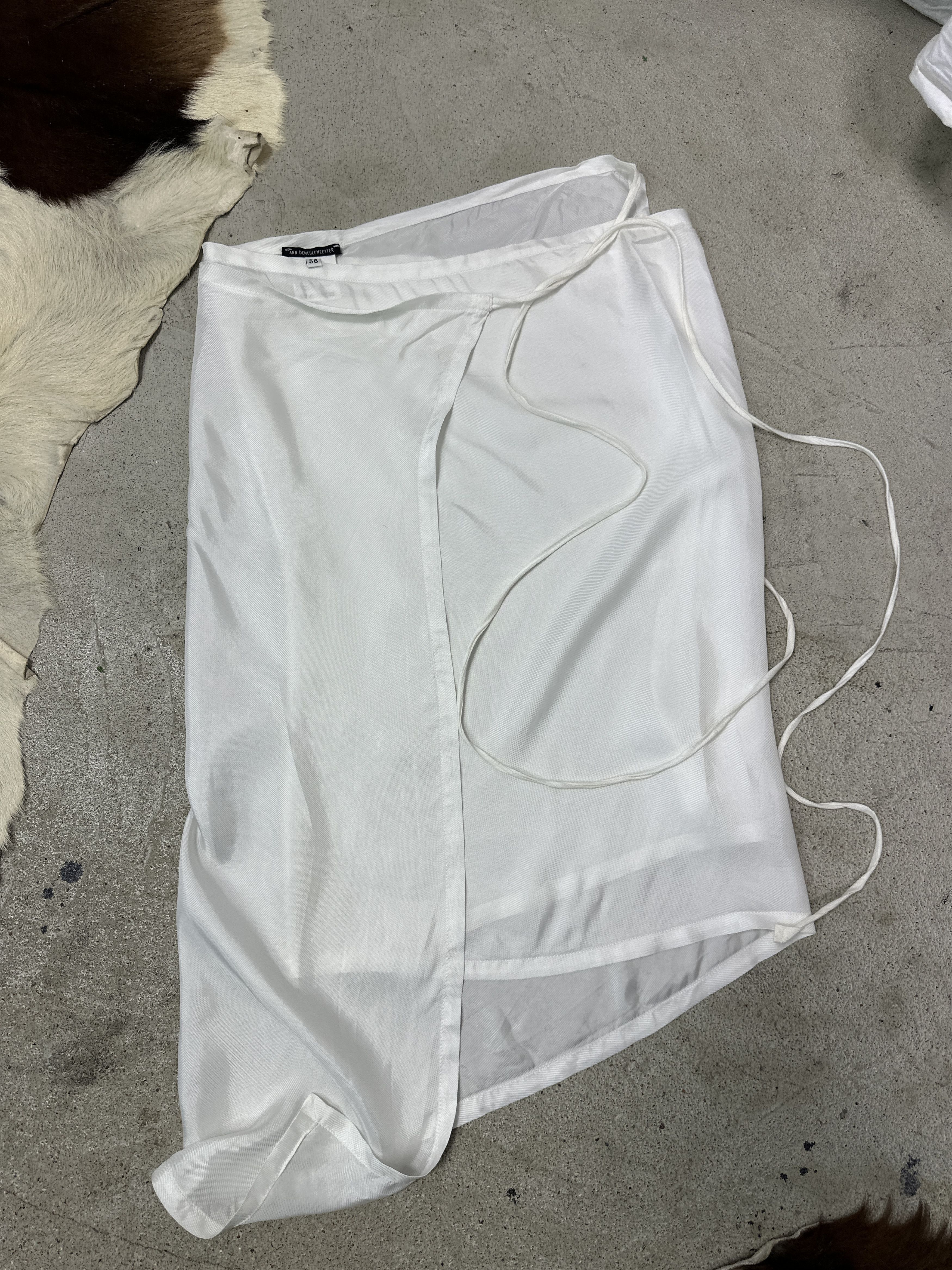 Ann Demeulemeester Vintage Ann Demeulemeester Wrapped Around Skirt Y2K Size 26" / US 2 / IT 38 - 7 Thumbnail