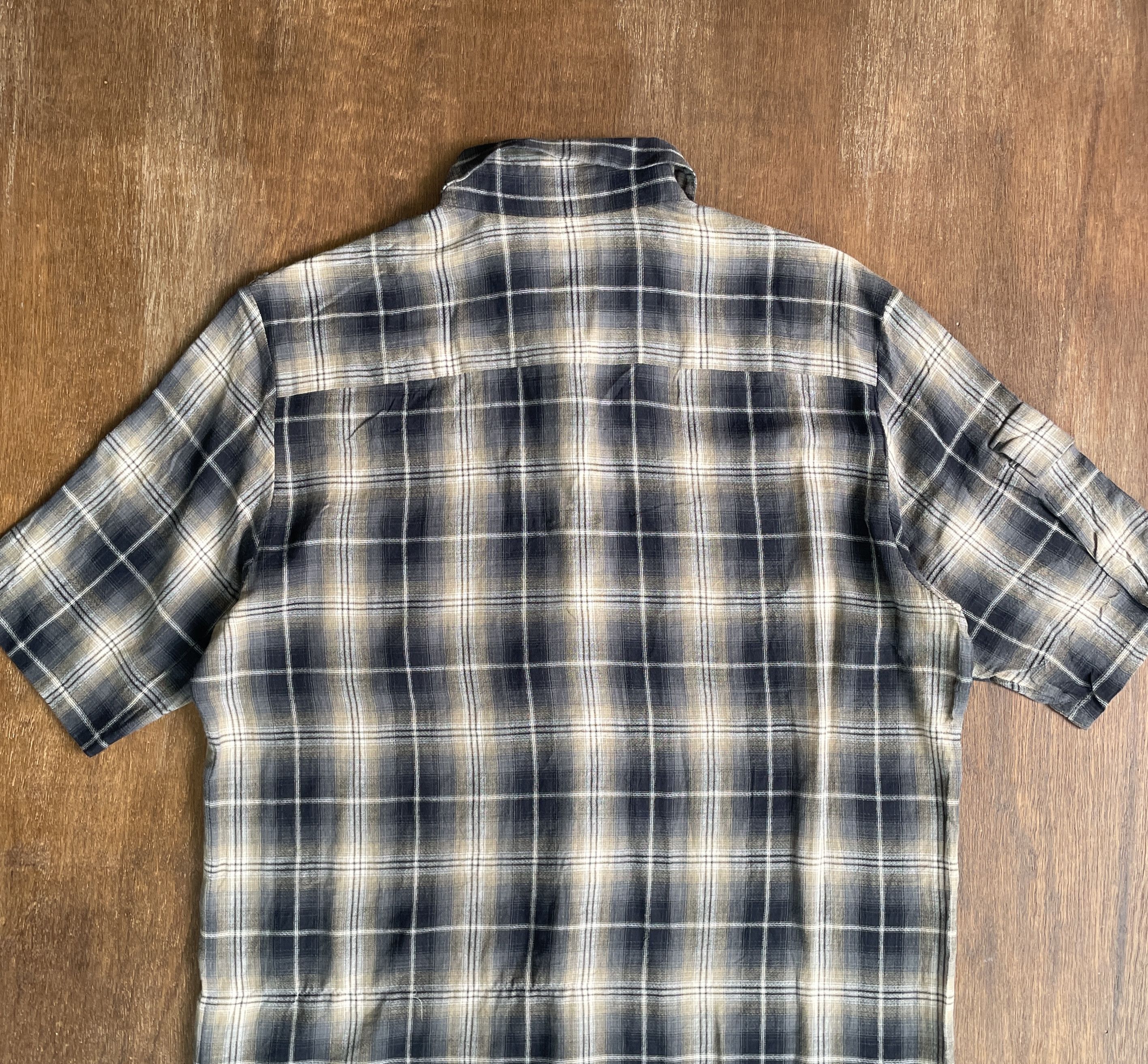 Undercover Undercover Jun Takahashi Plaid Shortsleeves Shirt Size US M / EU 48-50 / 2 - 12 Thumbnail