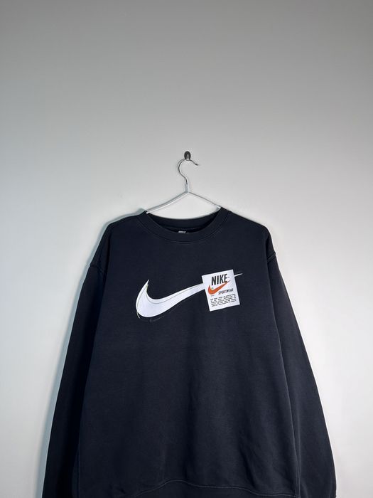 Nike sweatshirt big discount logo