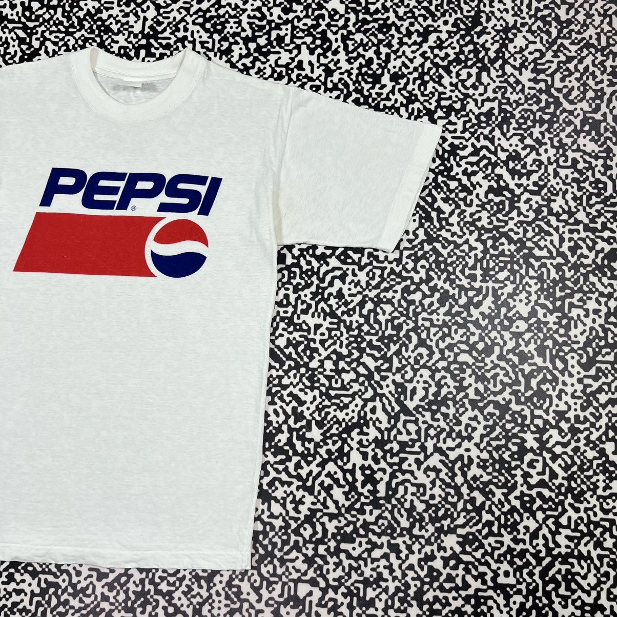 Pepsi Vintage 90s Pepsi Singe Stitch Big Logo Retro Style T-shirt Size US M / EU 48-50 / 2 - 3 Thumbnail