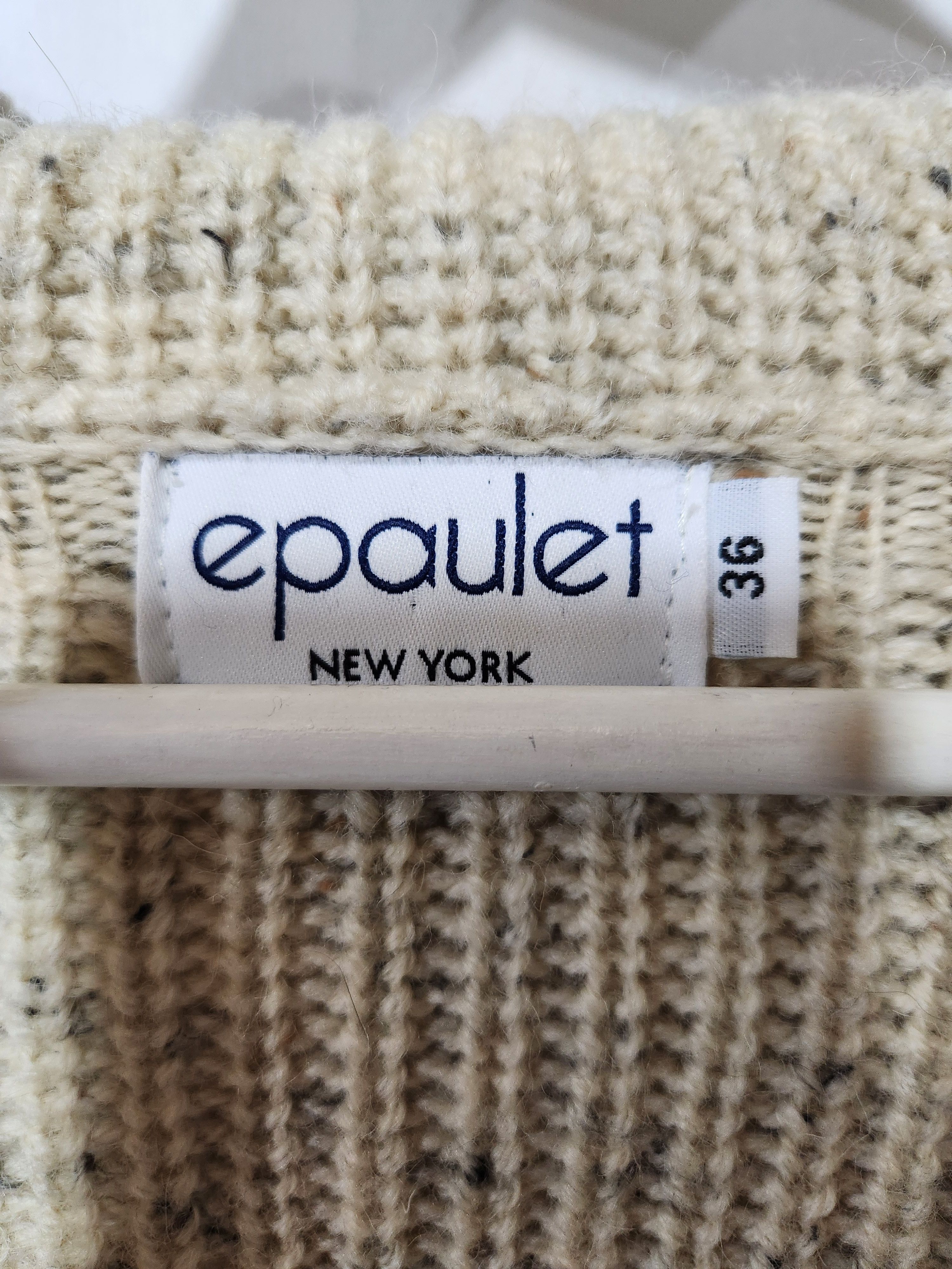 Epaulet Heirloom Ecru Nep Hooded Wool Cardigan Size US S / EU 44-46 / 1 - 7 Thumbnail