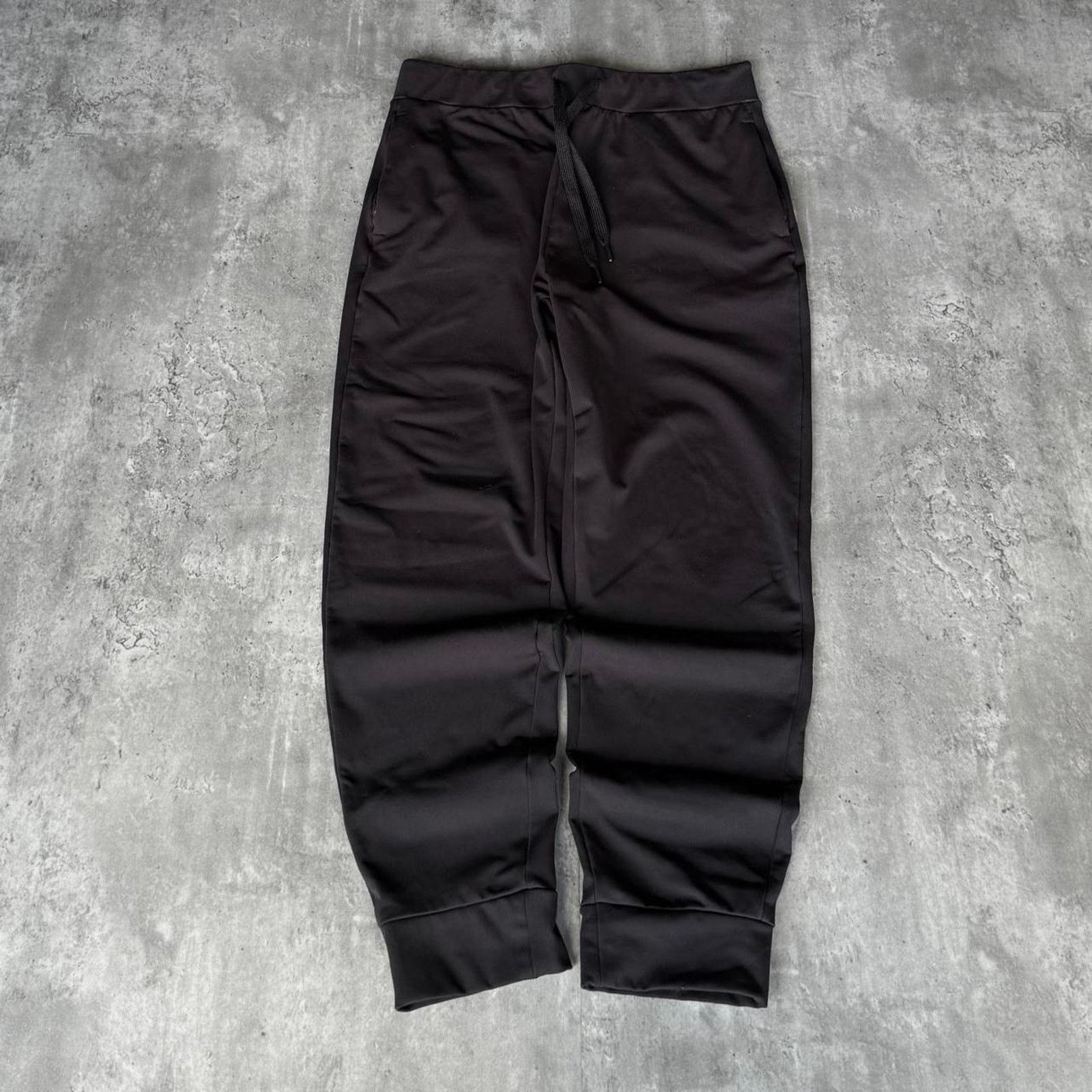 Japanese Brand × Vintage 32 Heat Tonal Black Essential Jogger Technical Sweatpants Size US 32 / EU 48 - 1 Thumbnail